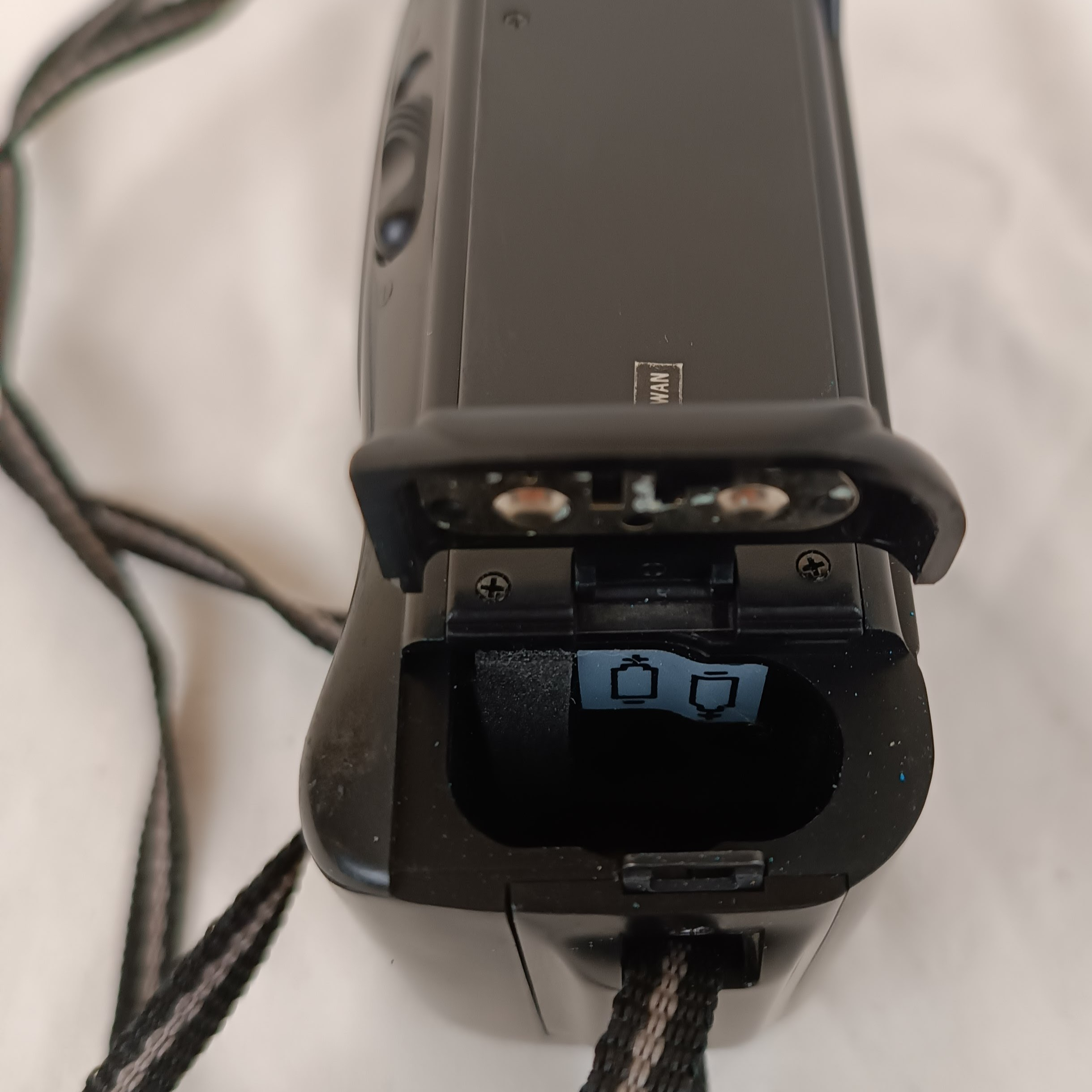 Appareil photo argentique France Loisir DX 1000, avec son étui État correct - Vue 5 - 