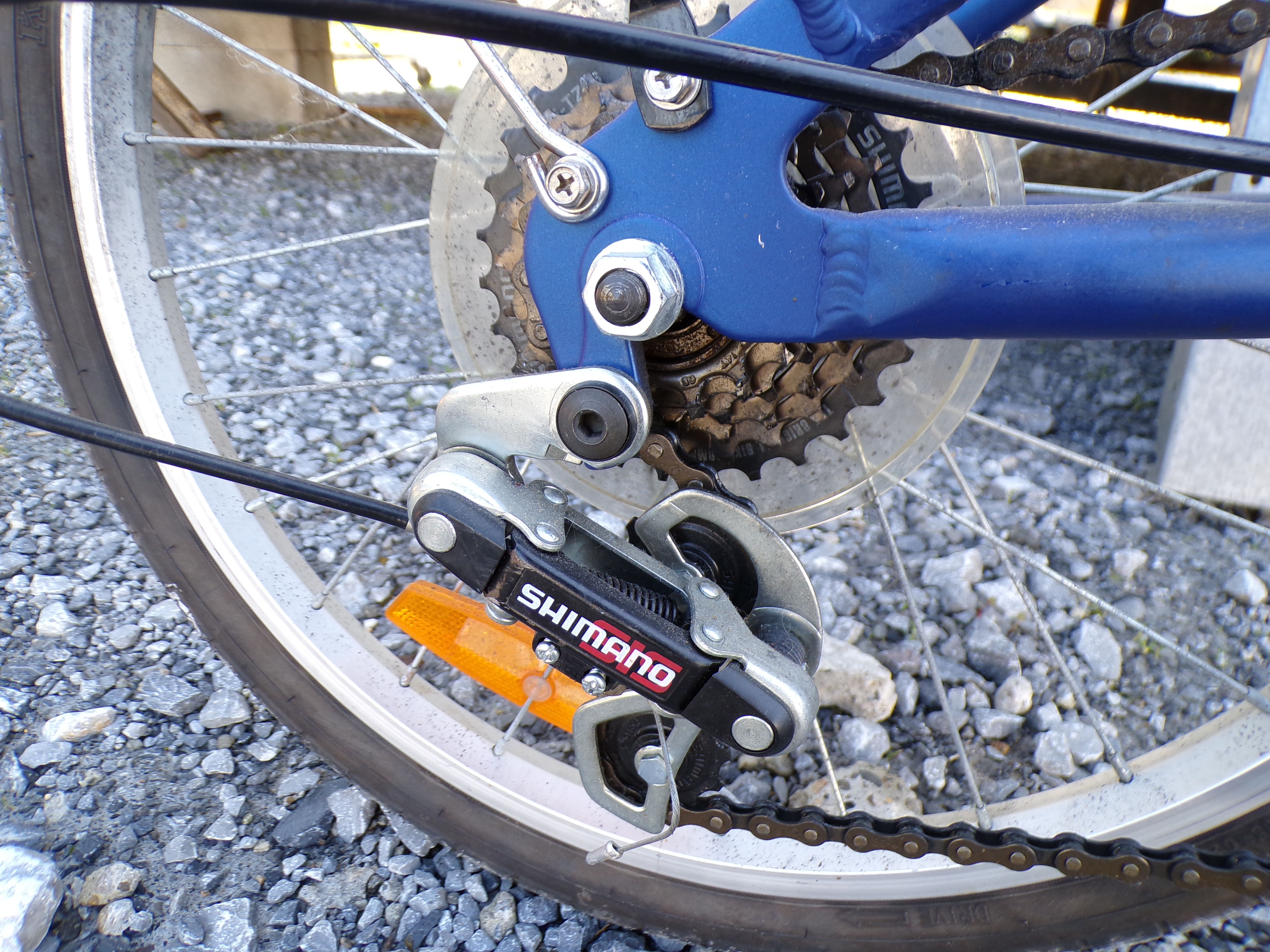 Voir photo 6 de Vélo pliant adulte bleu Ibiza Vélo pliant adulte bleu Ibiza Comme neuf - Vue 6 -