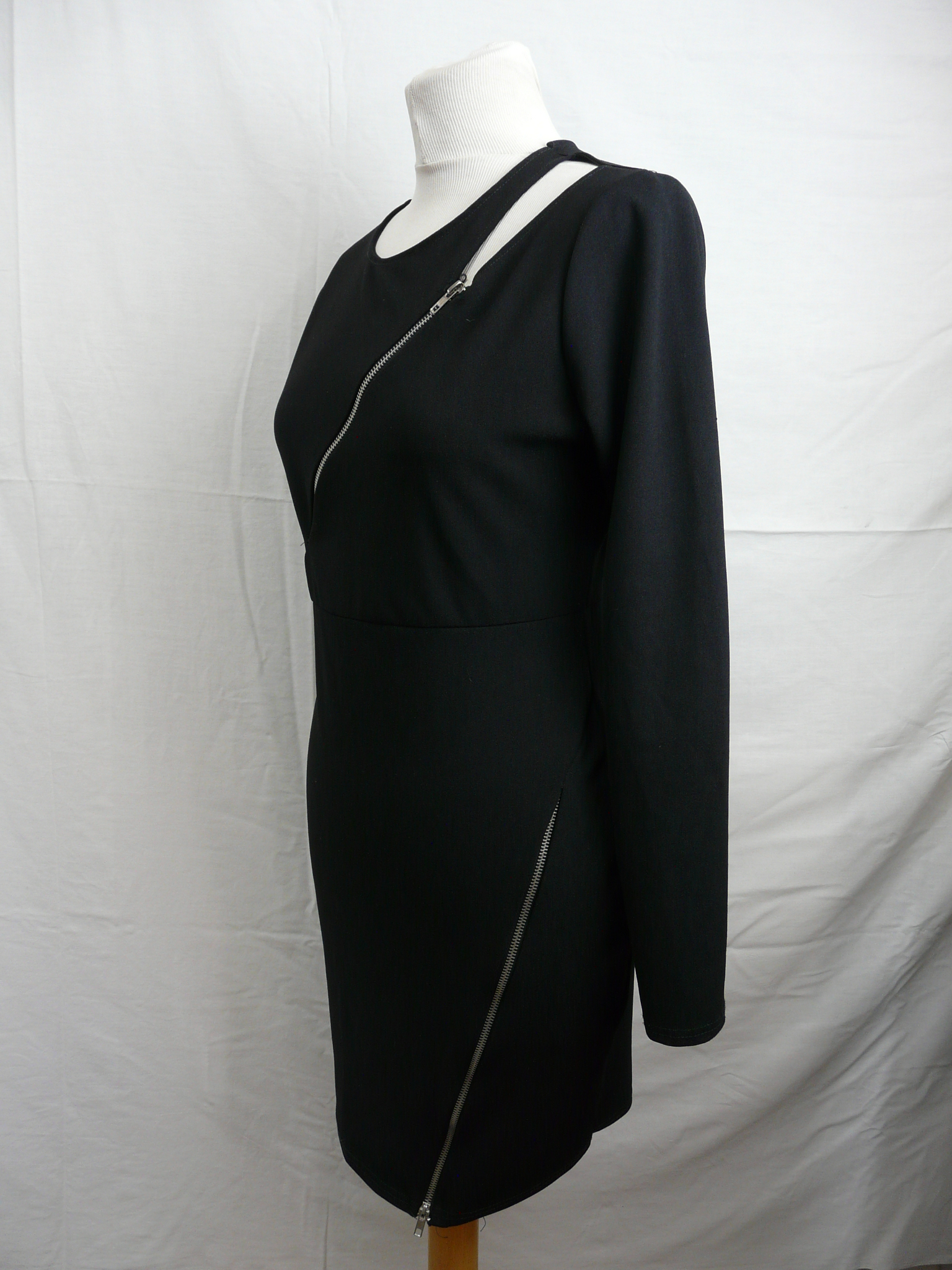 RF256 - Robe à zips - Boohoo - Taille 42 Très bon état - Vue 4 - 