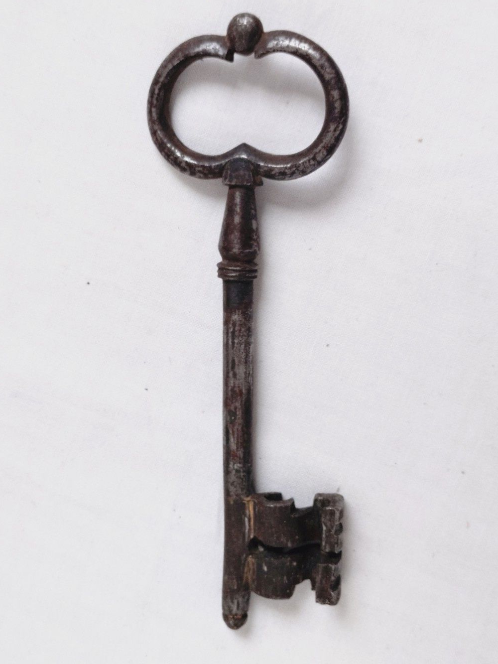 Ancienne serrure de porte d'entrée en fer forgé 18ème - Photo 10