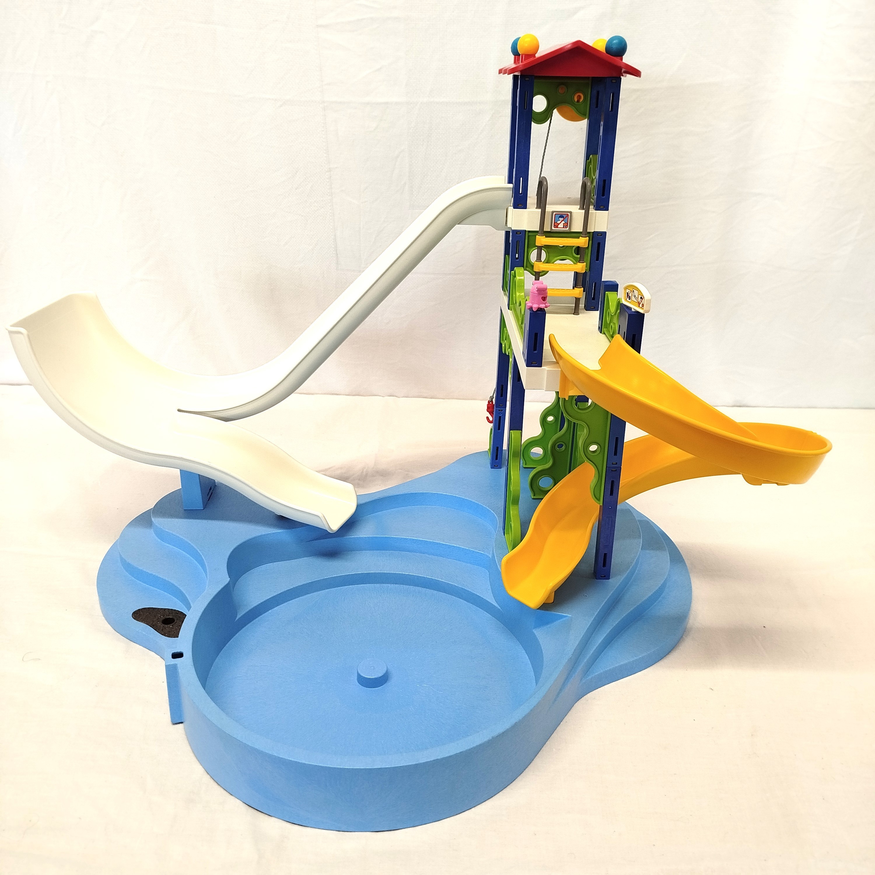 Voir photo 2 de Parc aquatique PLAYMOBIL 6669 Parc aquatique PLAYMOBIL 6669 Bon état - Vue 2 -
