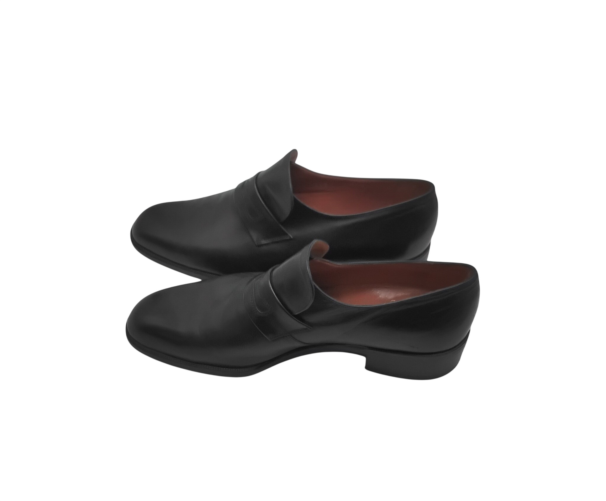 Acheter Chaussures Carlton noir homme - taille 42.5 Très bon état - 40,00 € Chaussures Carlton noir homme - taille 42.5 Très bon état - reconditionné disponible sur Label Emmaüs