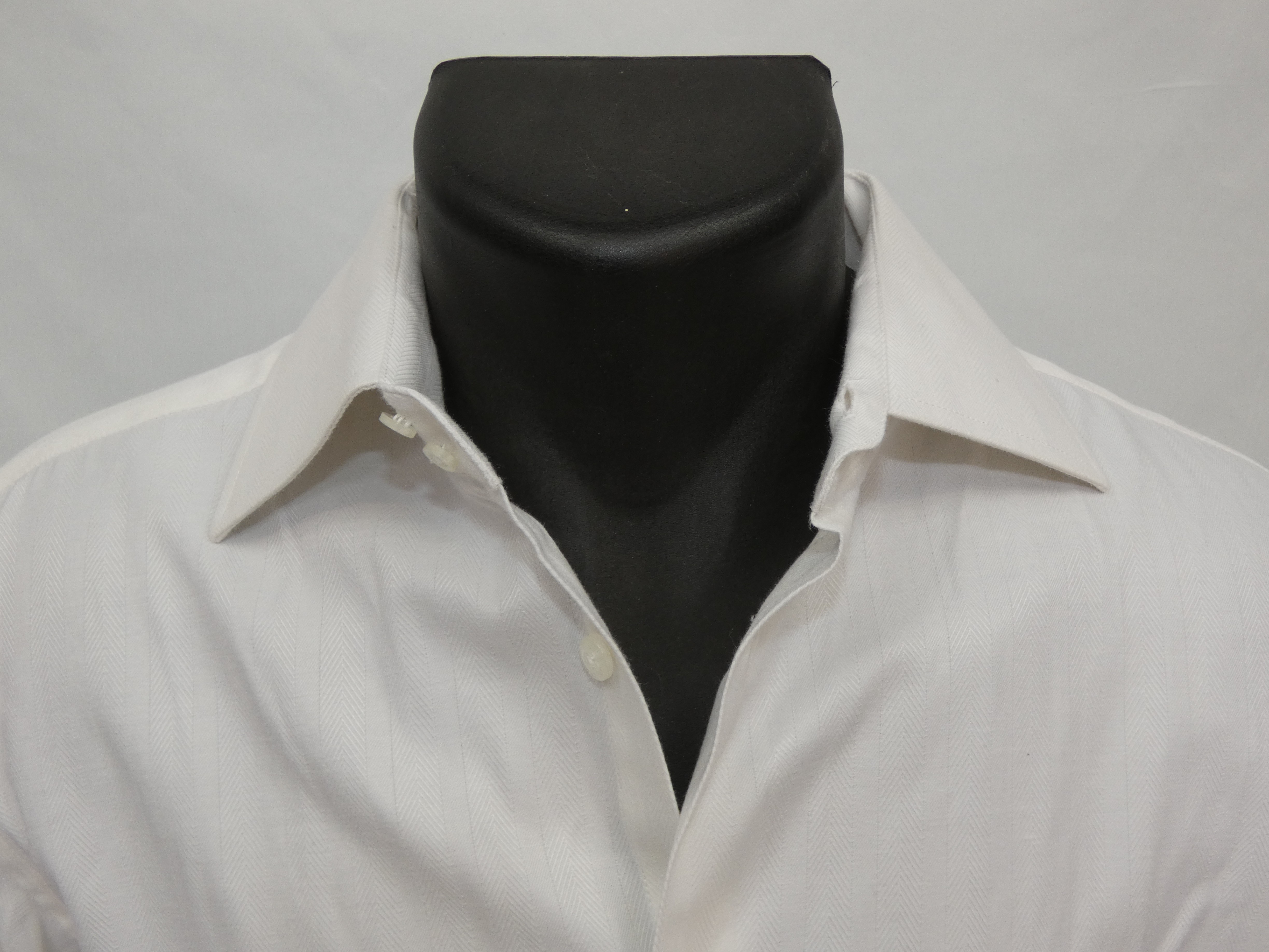 Chemise à manches longues en coton blanc de marque GIORGIO ARMANI T.40 - Photo 1