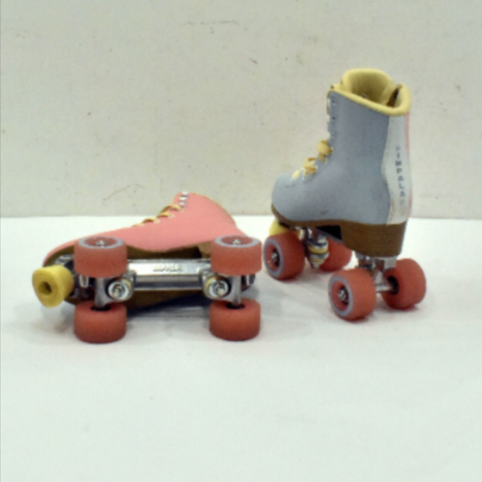 Patins à Roulettes Quad - Impala® Skate - Rose & Bleu - T. 38 Bon état - Vue 4 - 