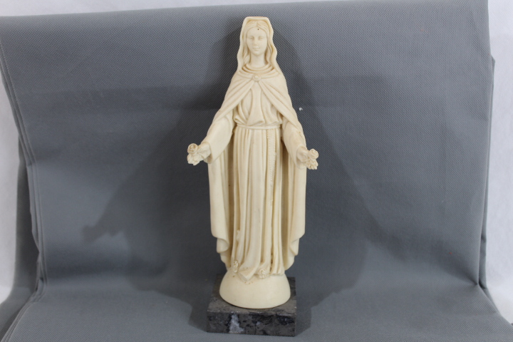 Statue Vierge Marie Notre-Dame Madonna delle Rose en résine/albâtre