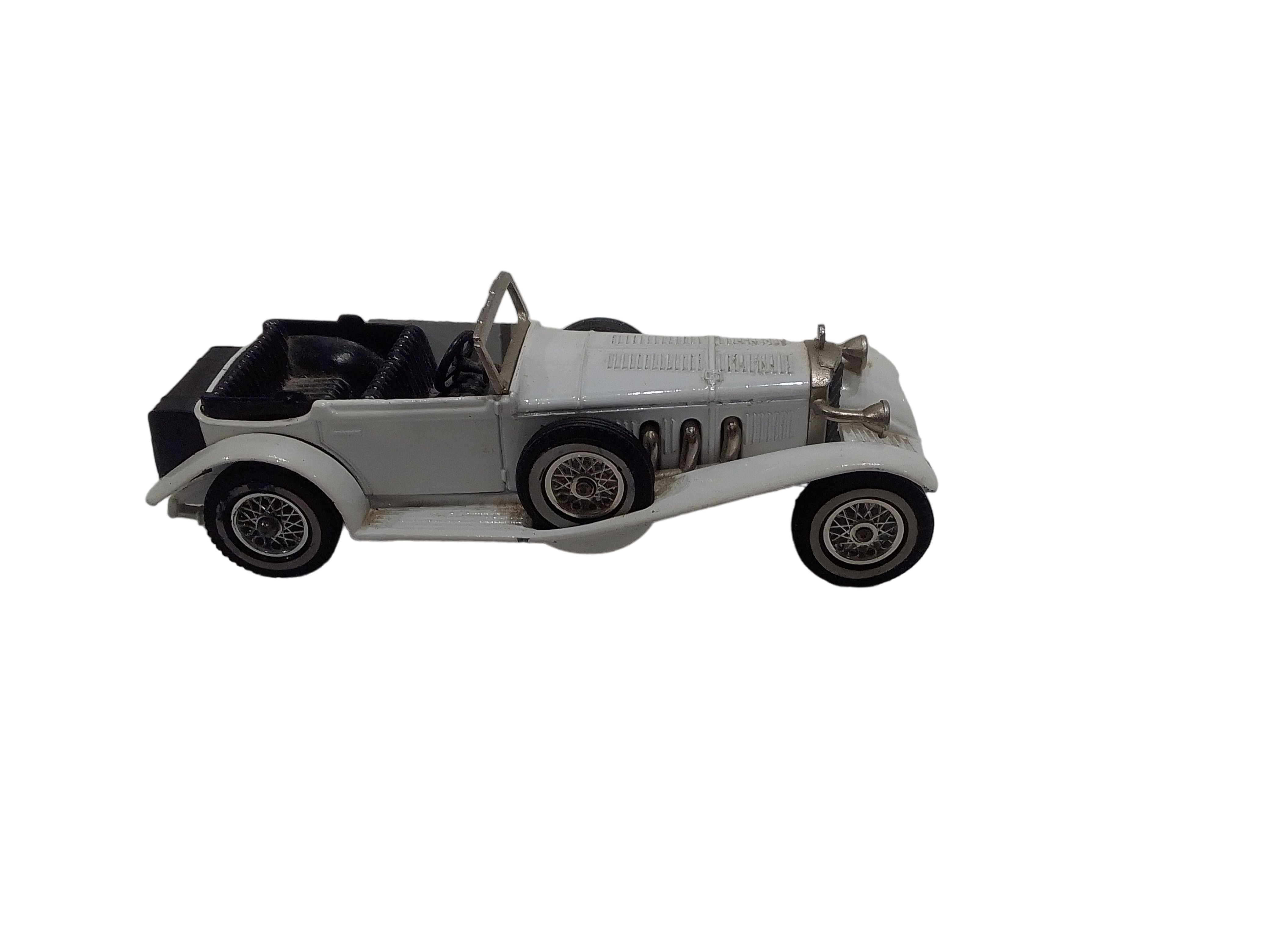 Acheter Mercedes Benz SS Bon état - 25,00 € Mercedes Benz SS Bon état - reconditionné disponible sur Label Emmaüs