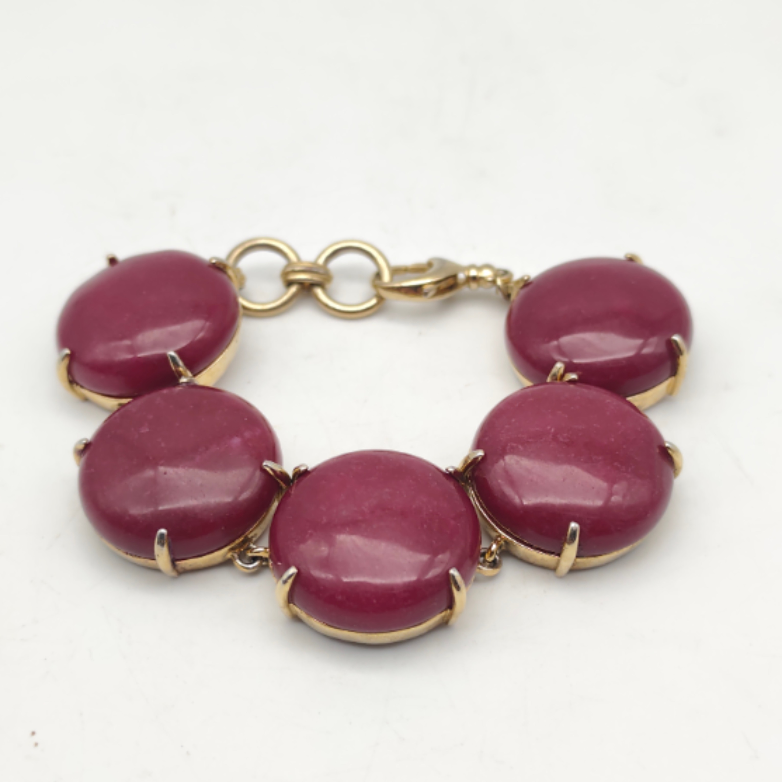 Acheter Bracelet métal doré et résine Très bon état - 11,00 € Bracelet métal doré et résine Très bon état - reconditionné disponible sur Label Emmaüs
