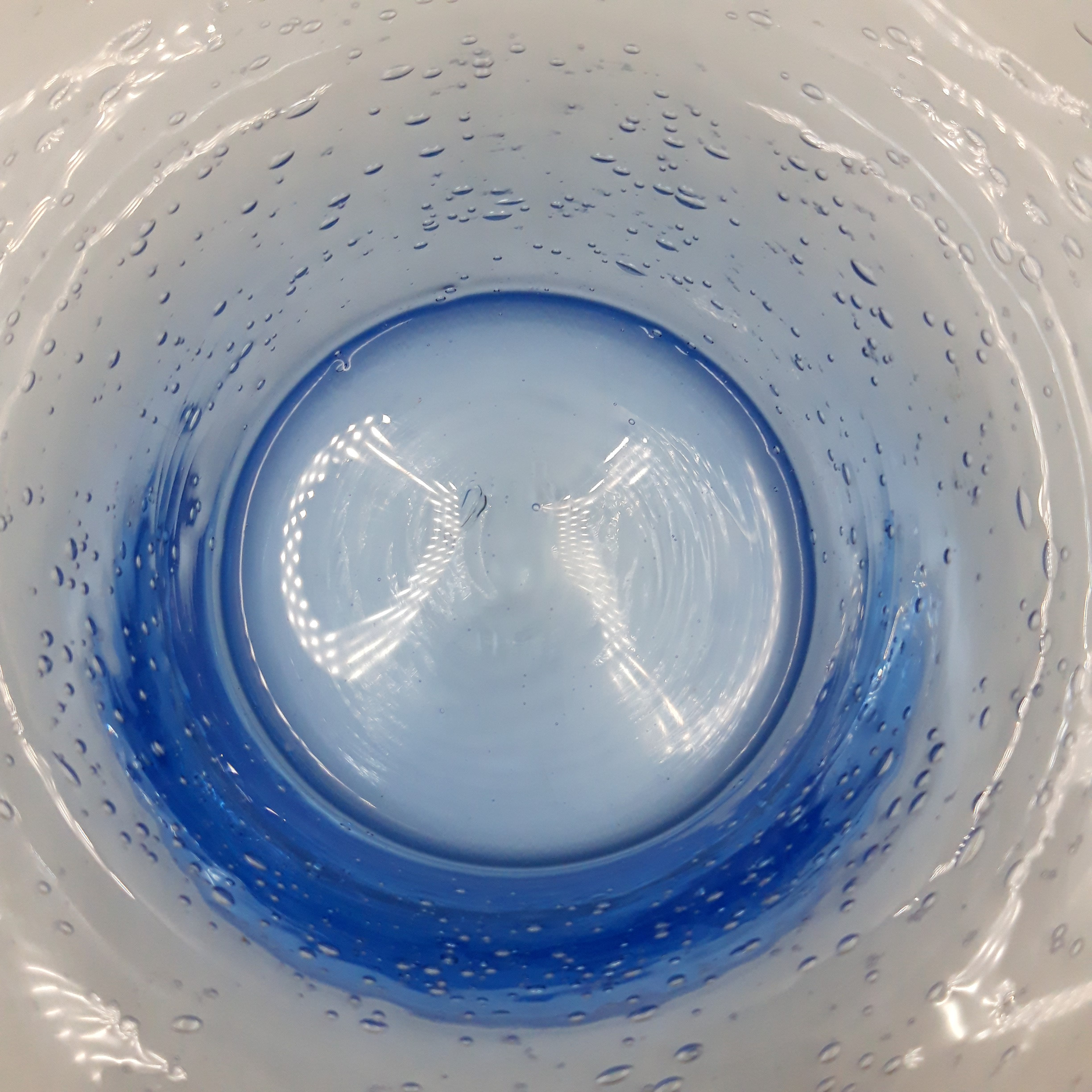Coupe en verre bullé  Très bon état - Vue 4 - 