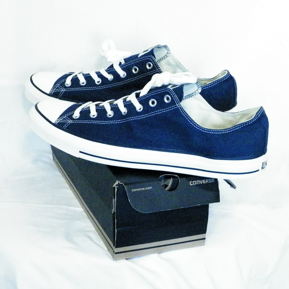 Chaussure Homme Bleu Marine CONVERSE Pointure 54 Comme neuf -  reconditionné disponible sur Label Emmaüs