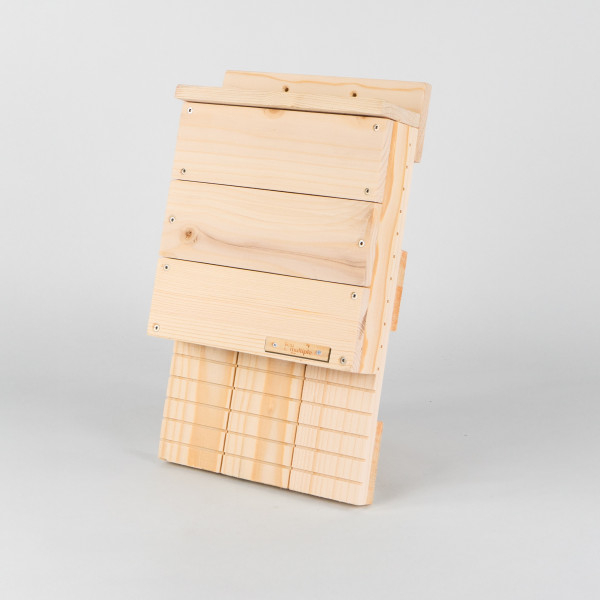 Voir photo 2 de Nichoir pour chauve-souris en bois recyclé Nichoir pour chauve-souris en bois recyclé Comme neuf - Vue 2 -