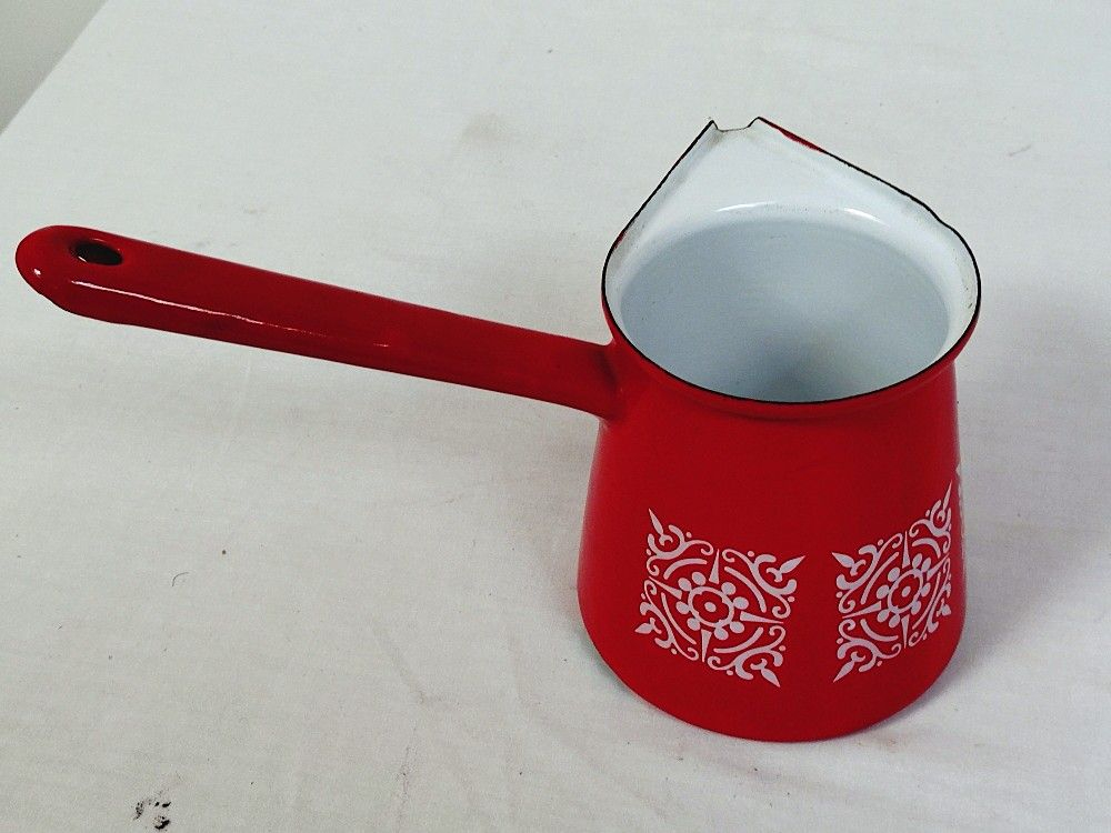 Cafetière turque en tôle émaillé rouge et blanc-vintage Bon état - Vue 5 - 