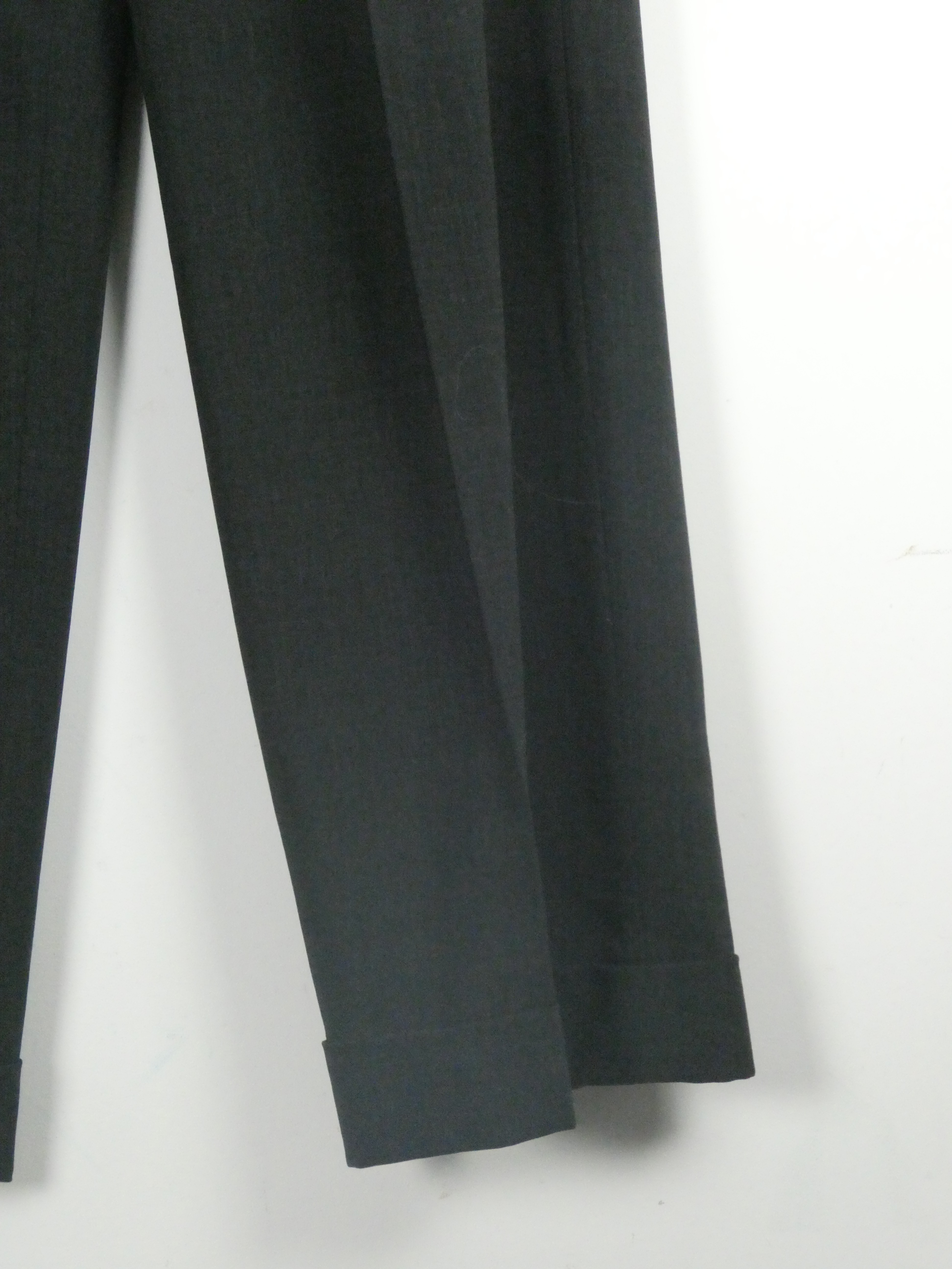 Salvatore Ferragamo pantalon ajusté de costume en laine - Taille F42/XL - Photo 7