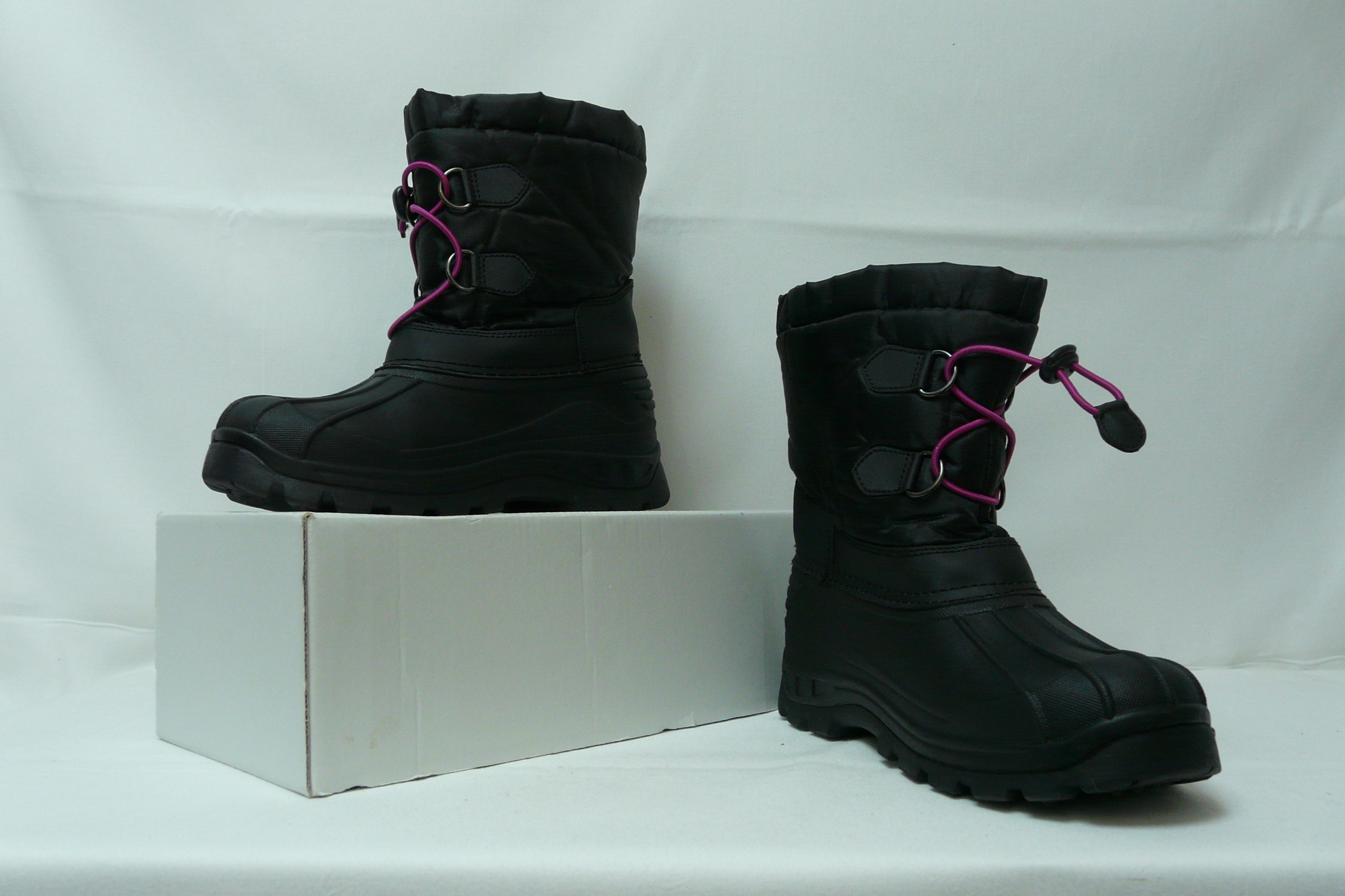 C76 - Bottes de neige fourrées - Mc Kinley - Pointure 37/38 Très bon état - Vue 3 - 