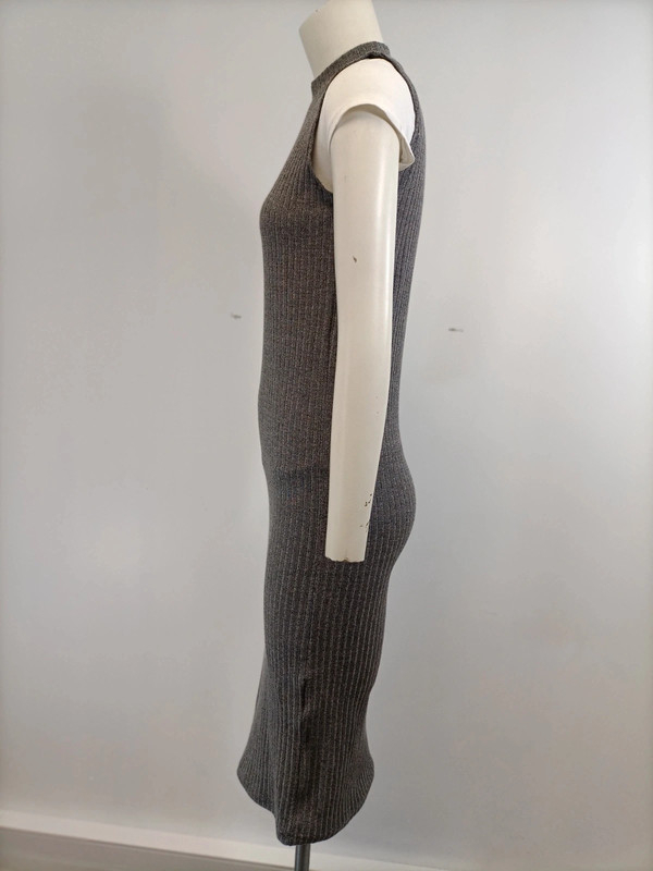 Robe moulante sans manche - grise - Tissaia - 16 ans - Photo 2
