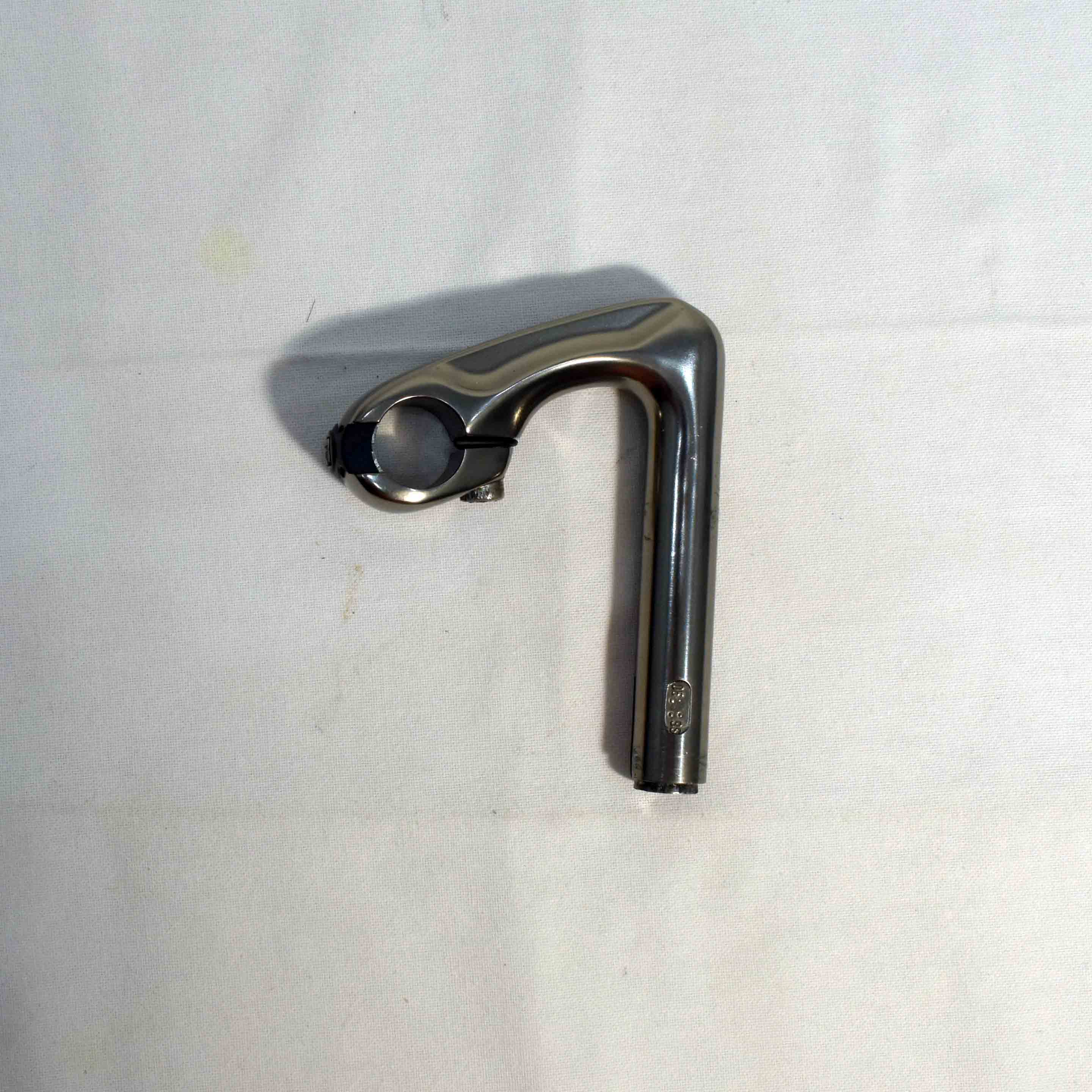 Acheter Potence à Plongeur - 3ttt® - SG 90 mm Bon état - 27,00 € Potence à Plongeur - 3ttt® - SG 90 mm Bon état - reconditionné disponible sur Label Emmaüs