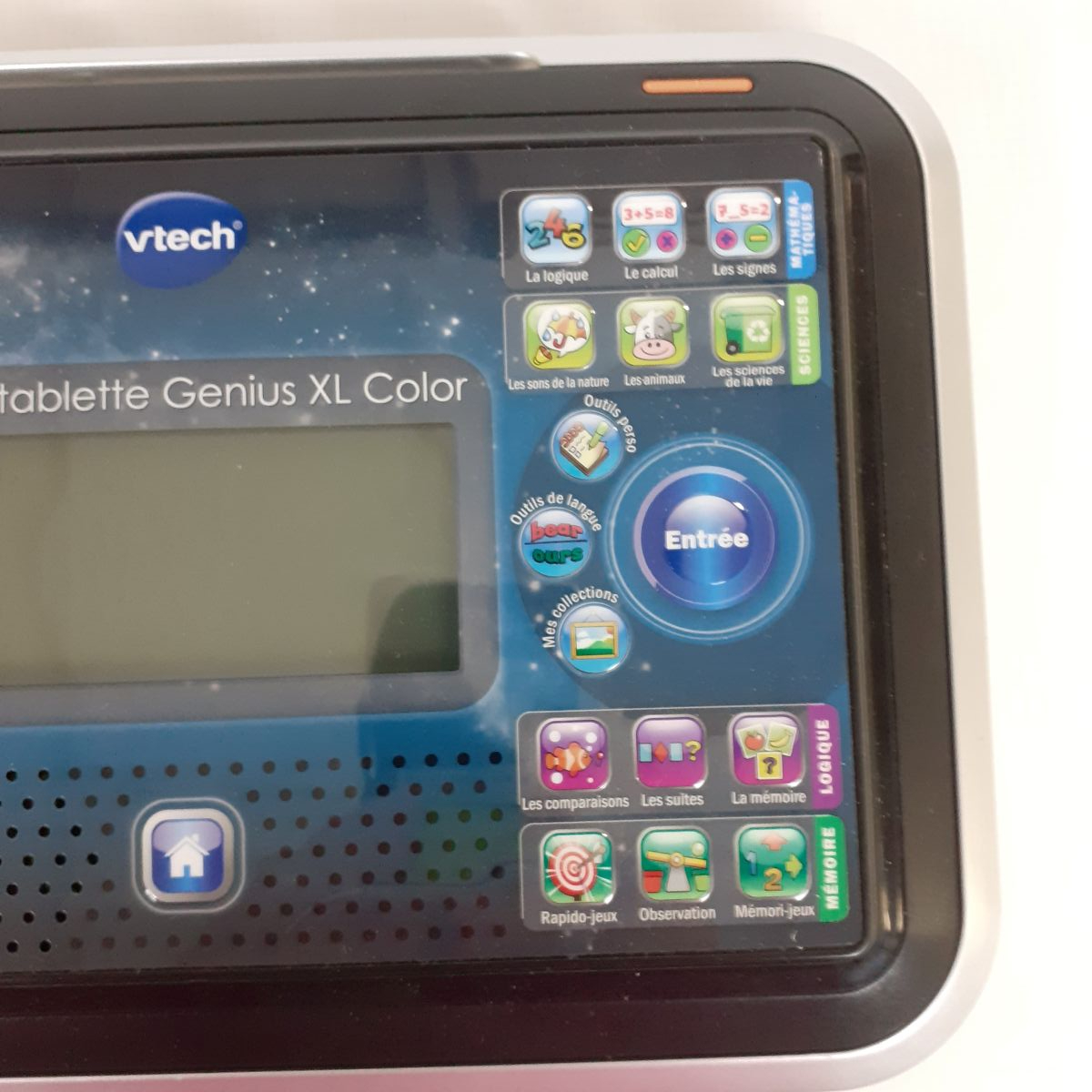 Voir photo 3 de Jeu - Ordi-tablette Genius XL Color - Vtech Jeu - Ordi-tablette Genius XL Color - Vtech Très bon état - Vue 3 -