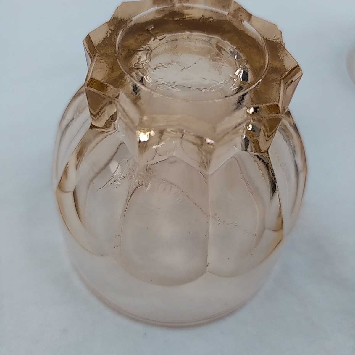 Service en verre rosaline 11 pièces Bon état - Vue 9 - 