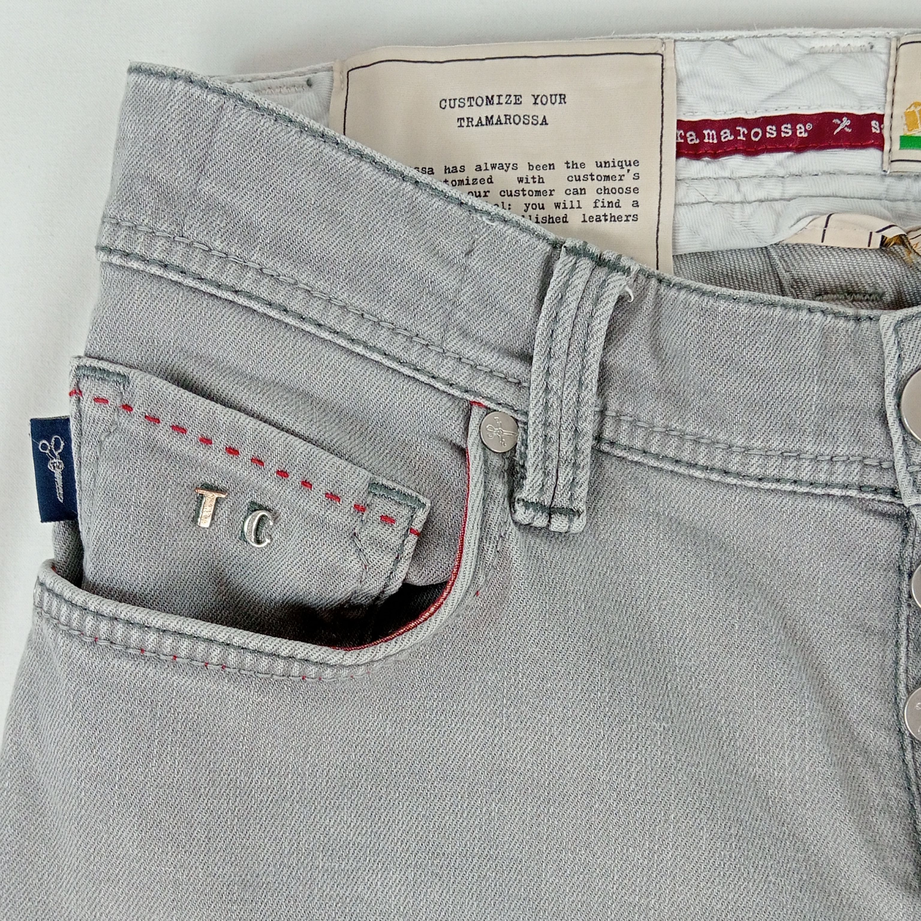 Jean italien- homme - marque tramarossa - coupe longue - couleur gris - taille M - US 30/ FR 40 Très bon état - Vue 6 - 