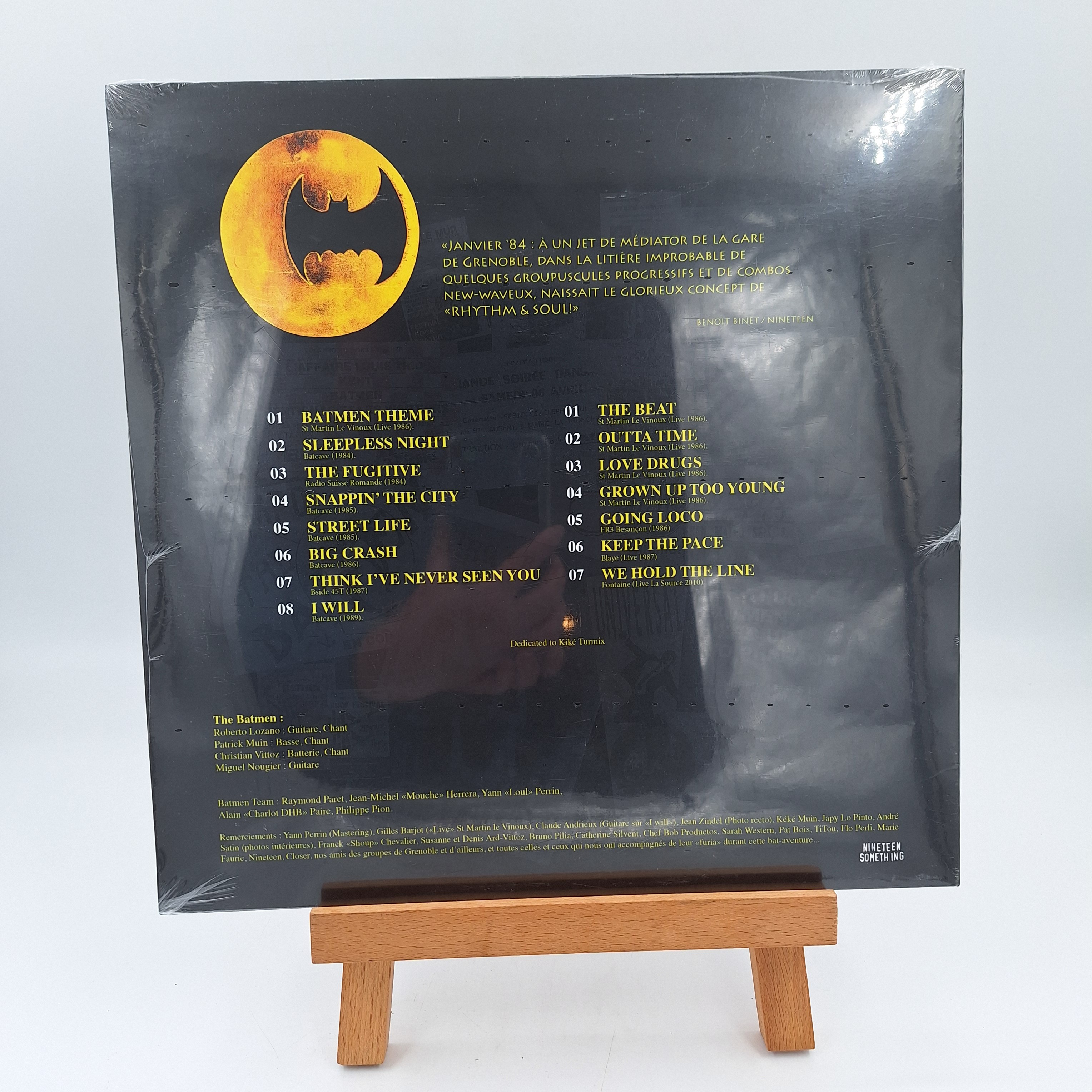 Voir photo 2 de Disque vinyle 33 tr « The Batmen ; Back from the stoneage ». 2021. Disque vinyle 33 tr « The Batmen ; Back from the stoneage ». 2021. Très bon état - Vue 2 -