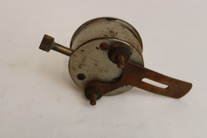 Ancien mécanisme d'horloge JAEGER suisse - Photo 2