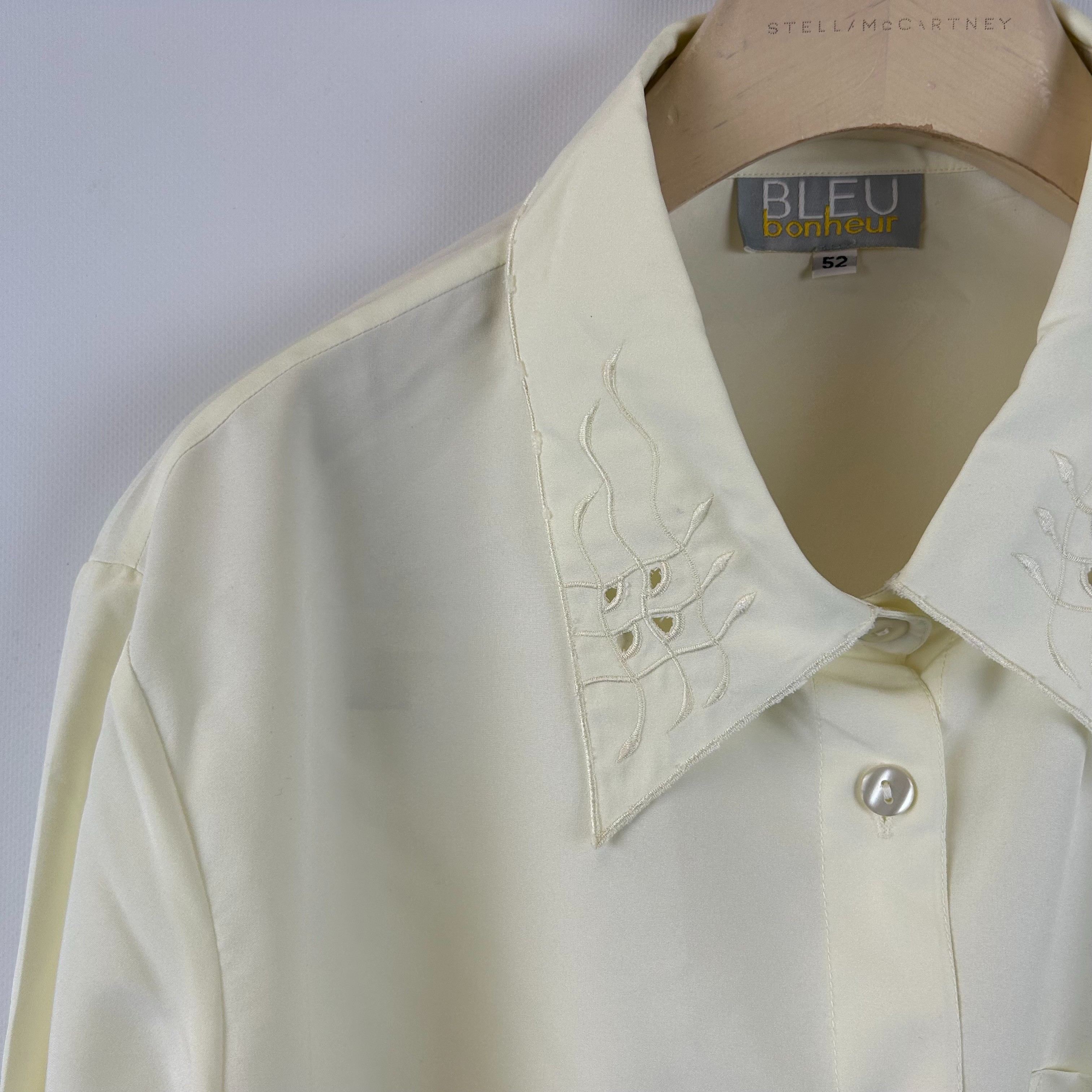 BleuBonheur - Chemisier vintage jaune beurre avec broderies - Taille 48 - Photo 1