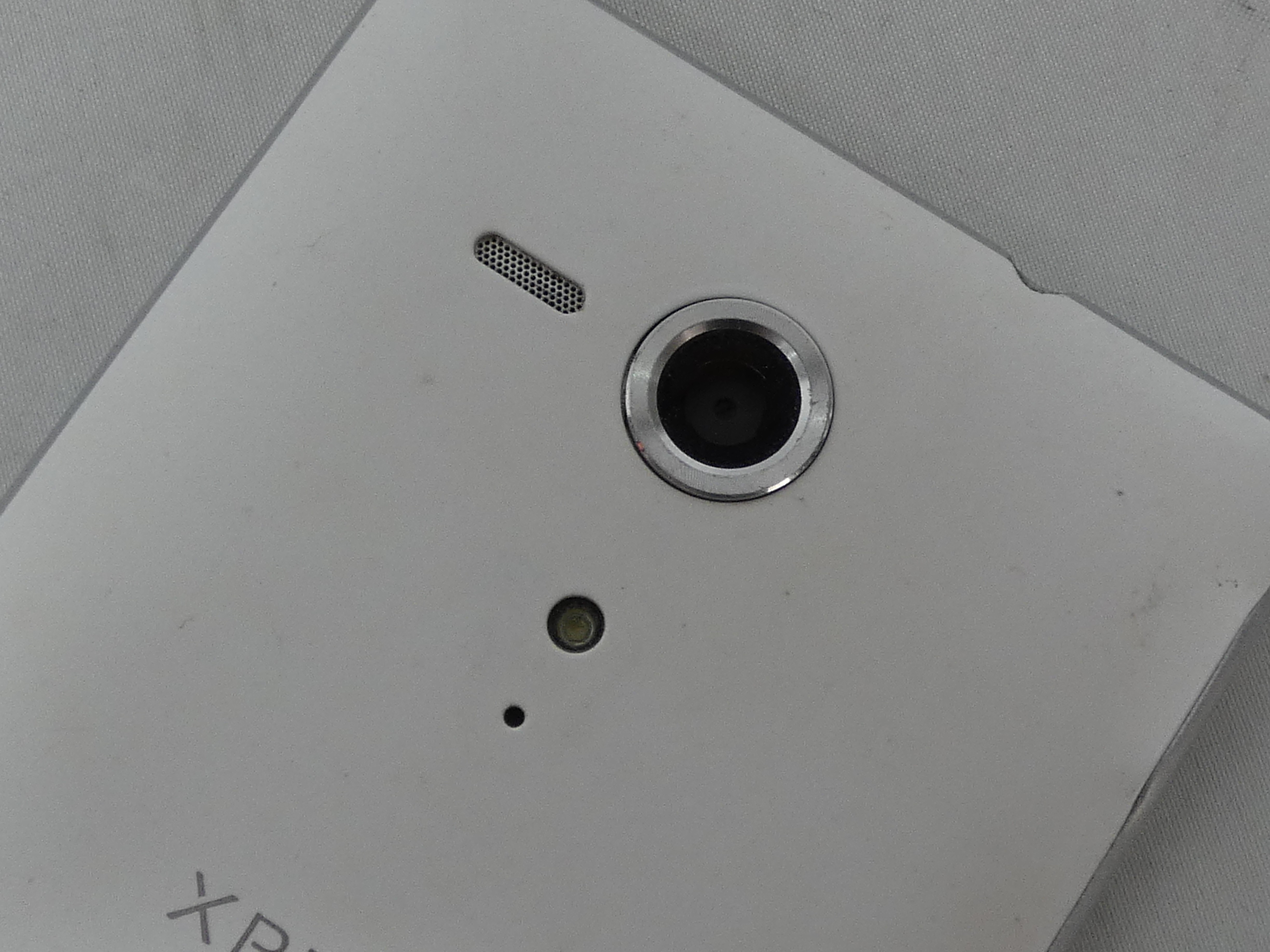 Smartphone SONY XPERIA Model C5303 - Photo 3