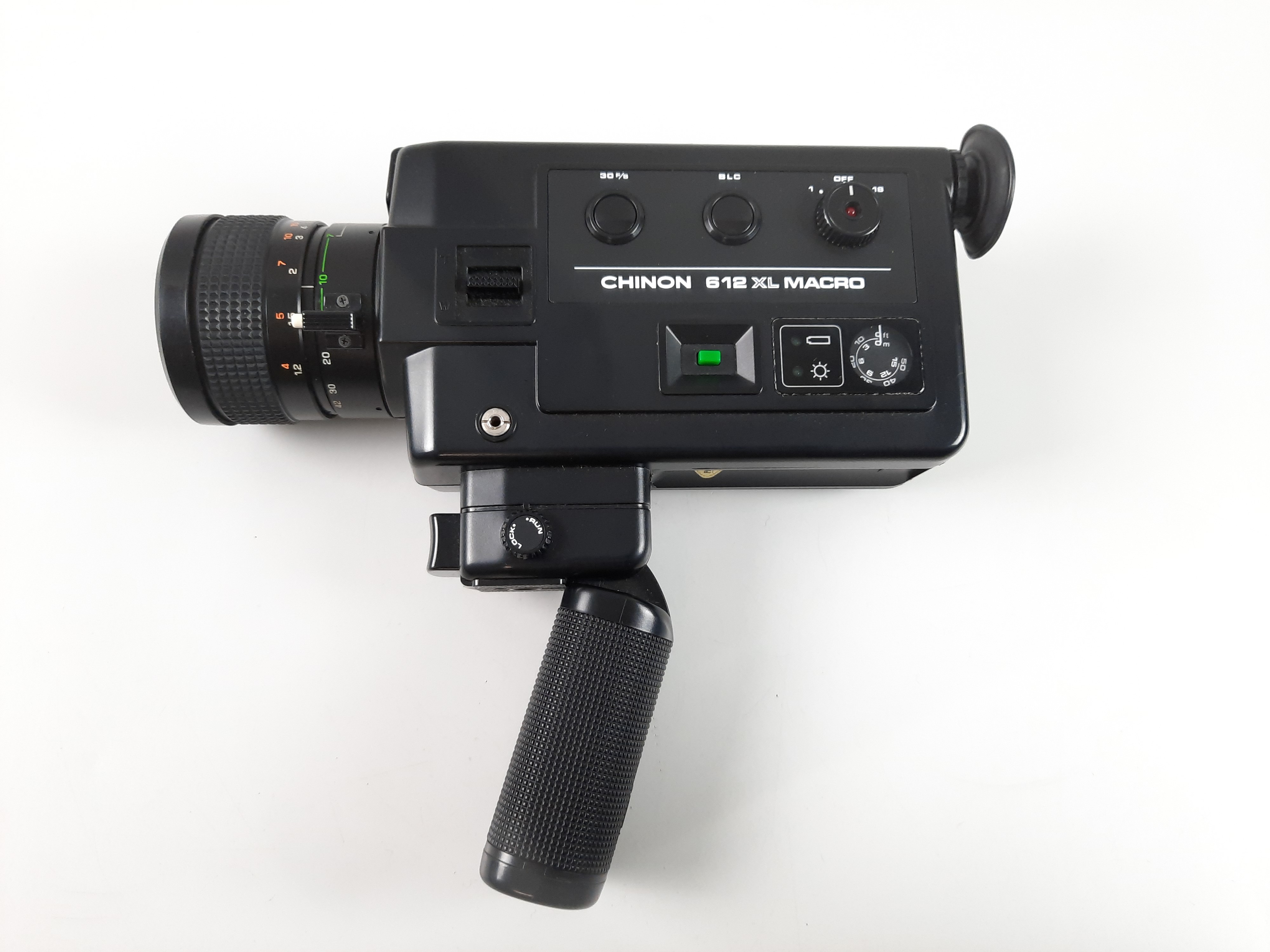 Caméra super 8 Chinon 612 xl macro, avec son étui. Label Emmaüs