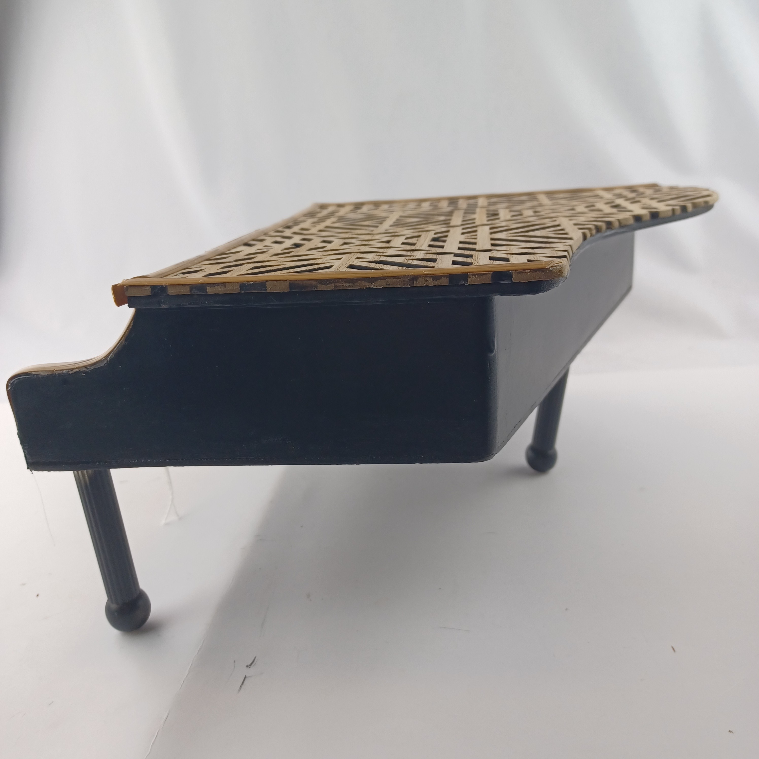 Joli Petit Piano En Bois Ancien - Jouet Vintage, Assez Bon état