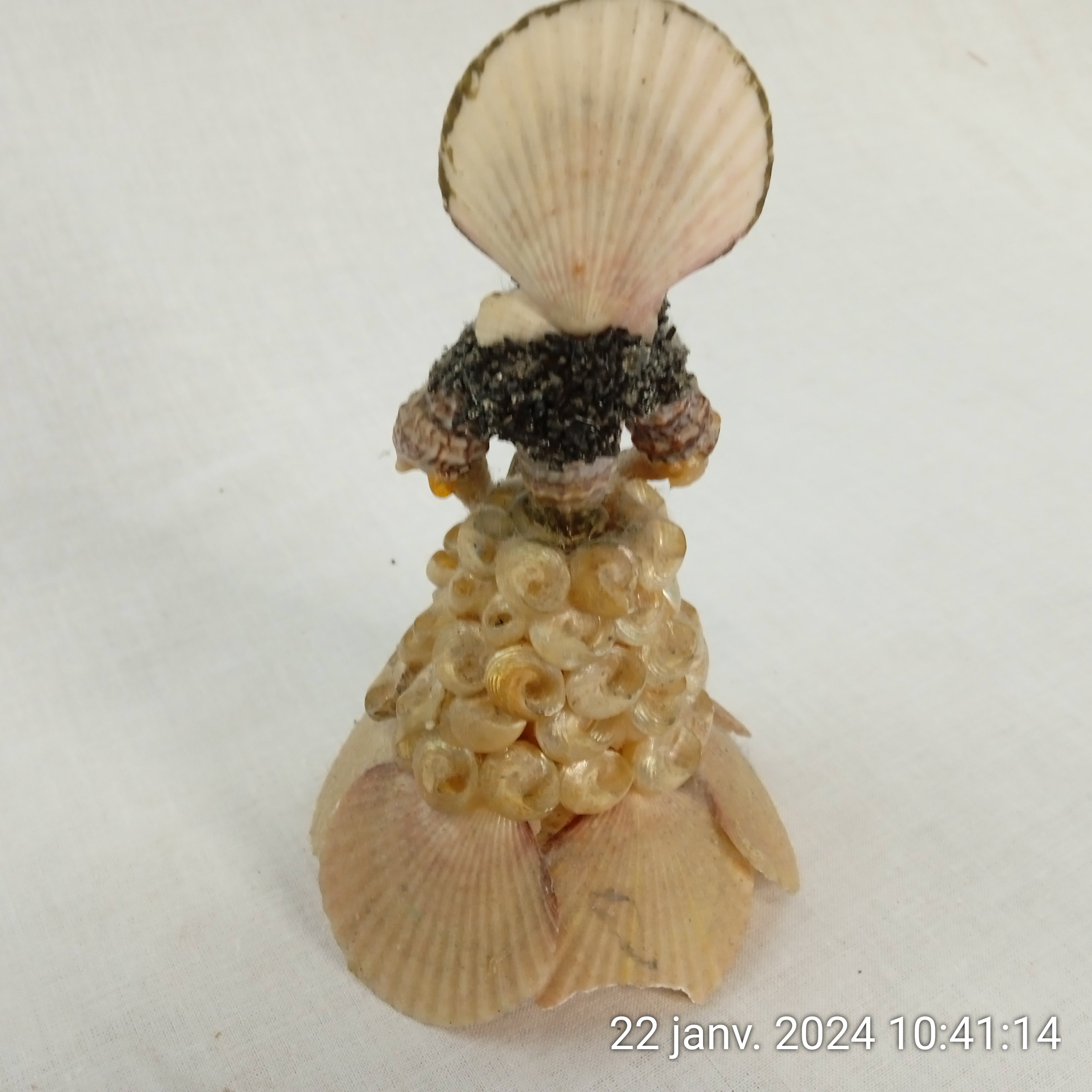 Figurine de poupée en coquillages French Seashell Woman 1960s Souvenir Bon état - Vue 3 - 