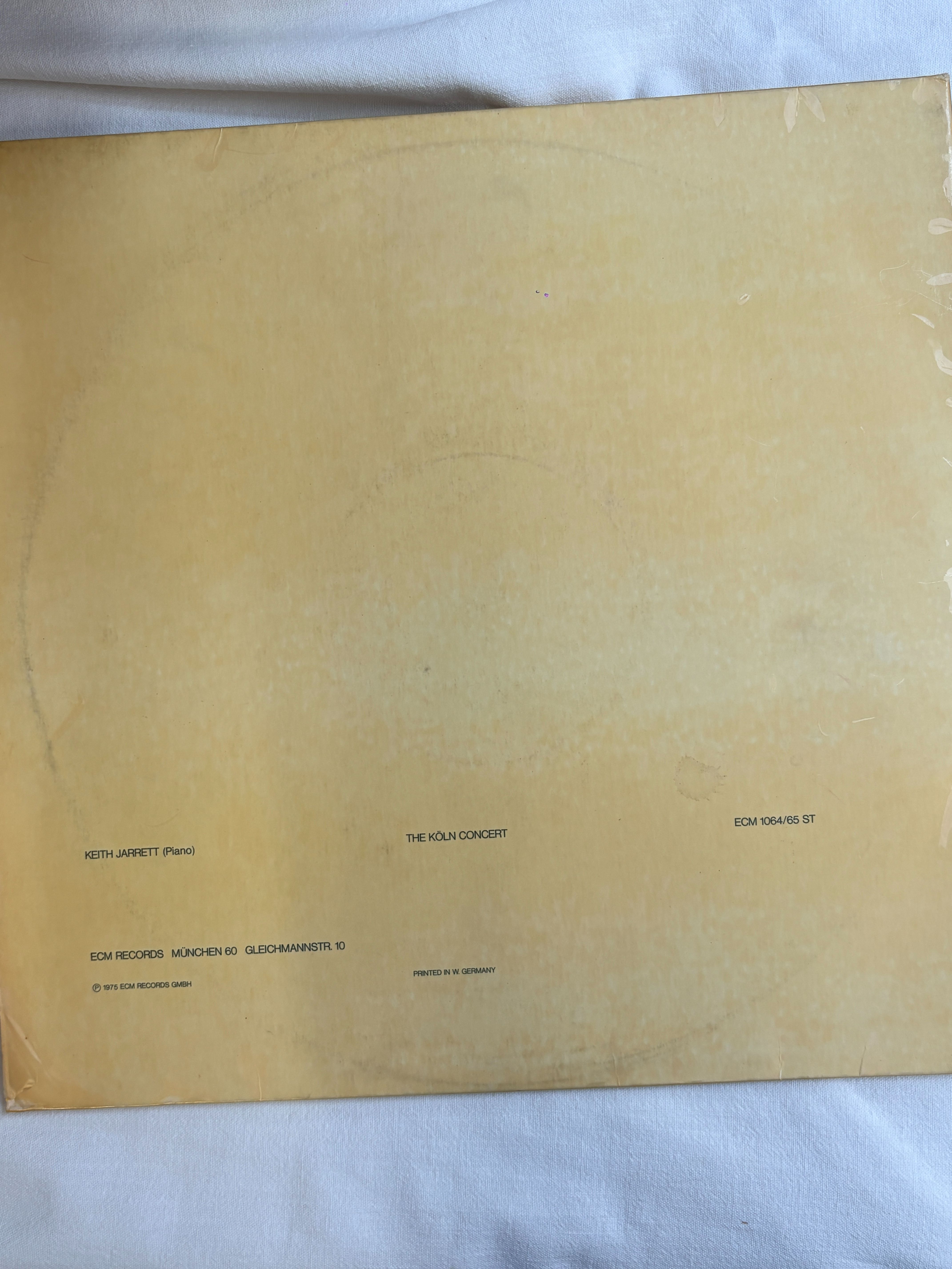 Voir photo 2 de Keith Jarrett "The Koln concert"' coffret 2 vinyles 33t 1975 Keith Jarrett "The Koln concert"' coffret 2 vinyles 33t 1975 Très bon état - Vue 2 -