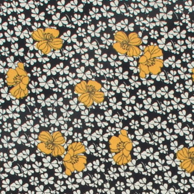 Robe noire imprimée 