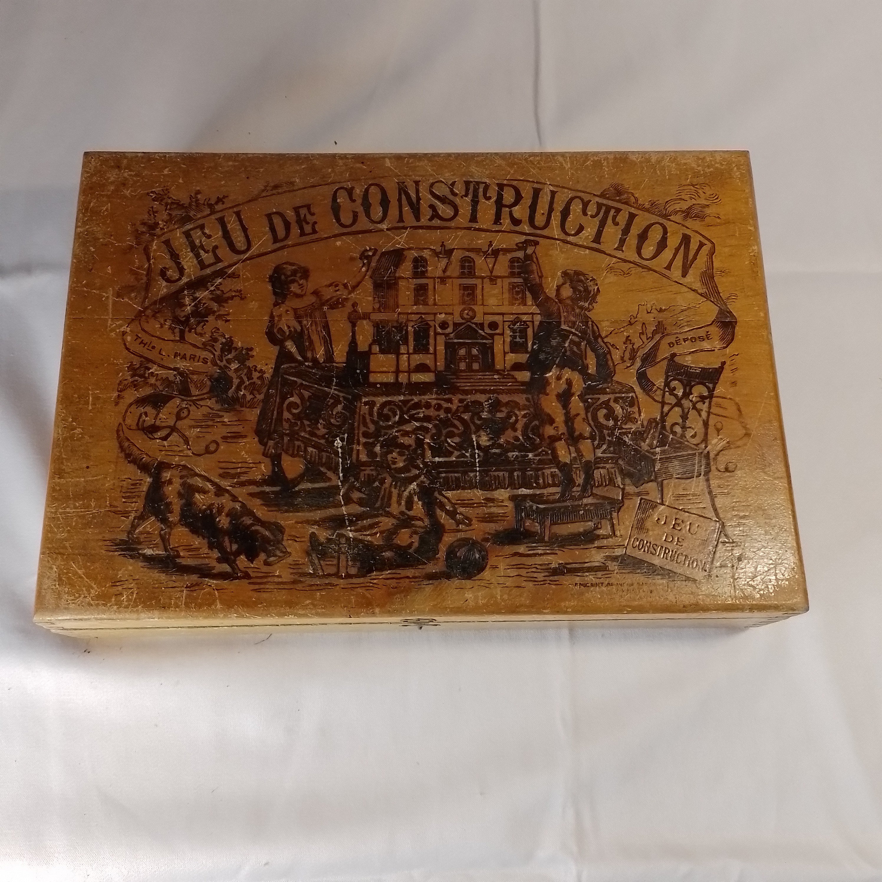 ancien jeu en bois de construction pour enfant de 1900 THIEL PARIS au Bon Marché Bon état -  reconditionné disponible sur Label Emmaüs