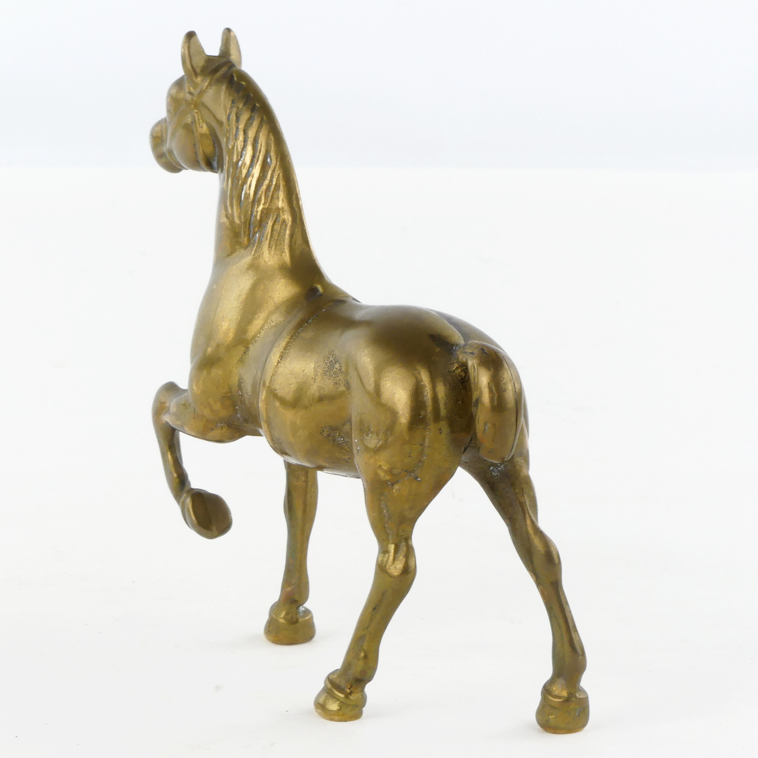 Statuette cheval doré en laiton Bon état - Vue 3 - 