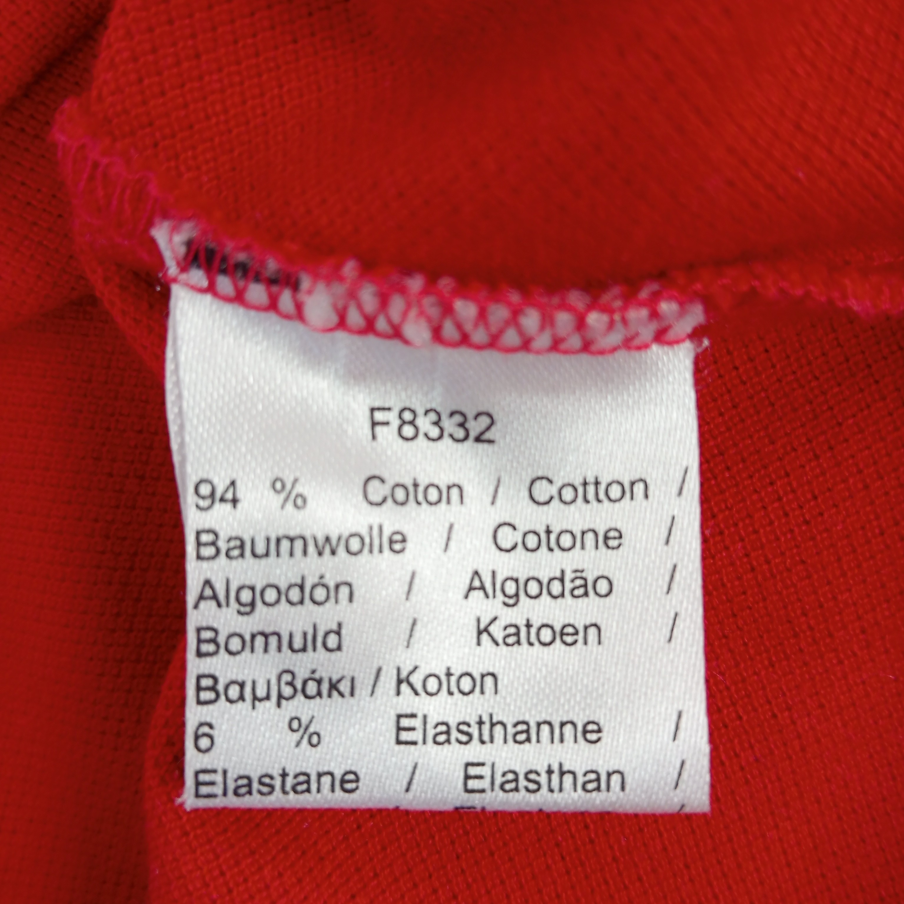 Polo homme de la marque Lacoste col boutonné manches courtes de couleur rouge taille M (40) - Photo 7