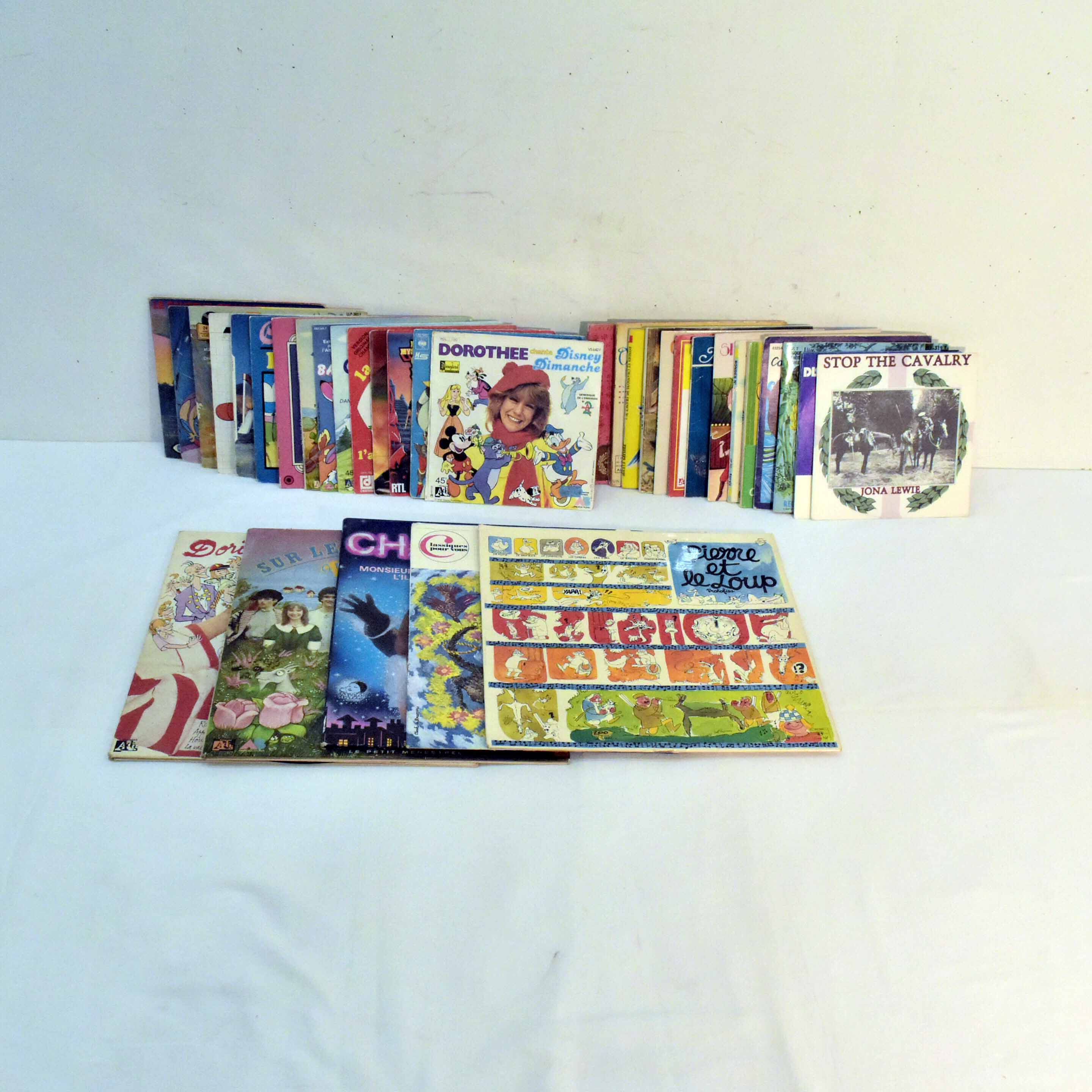 Voir photo 23 de Chansons & Comptines Enfantines - Vinyles - 33 & 45 Tours Chansons & Comptines Enfantines - Vinyles - 33 & 45 Tours Bon état - Vue 23 -