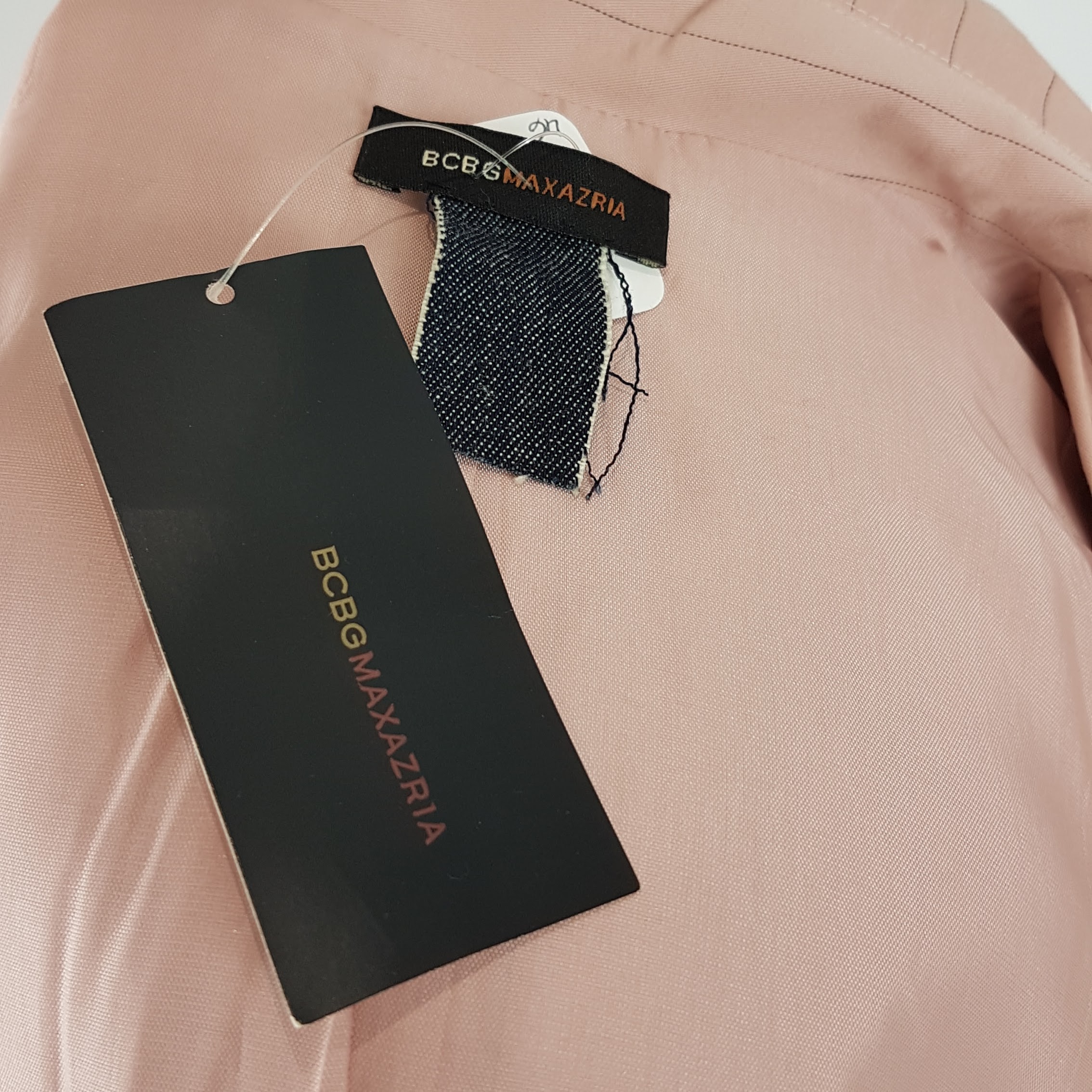 Voir photo 7 de Veste neuve avec étiquette - BCBG Max Azria - S Veste neuve avec étiquette - BCBG Max Azria - S Bon état - Vue 7 -
