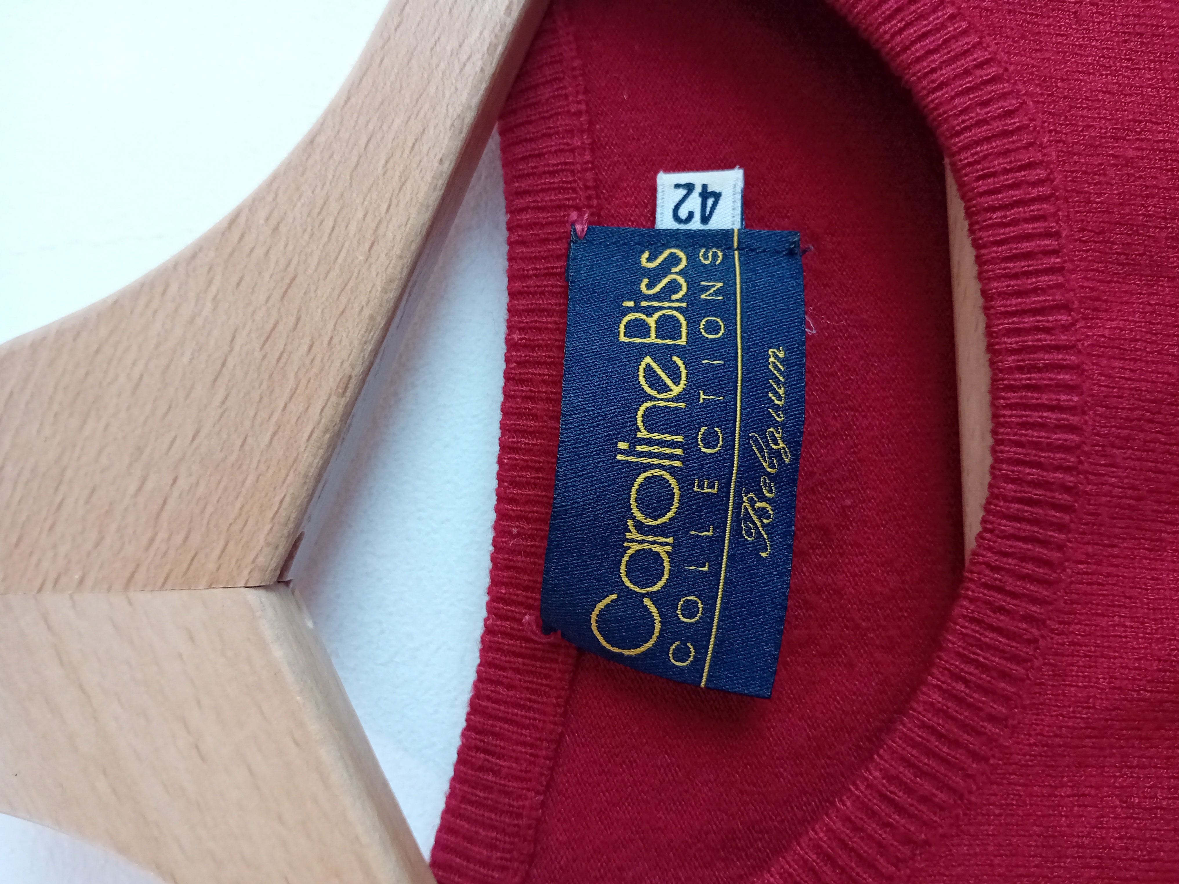 Haut Maille Sequins Rouge Caroline Biss Xl (V3588) Très bon état - Vue 4 - 
