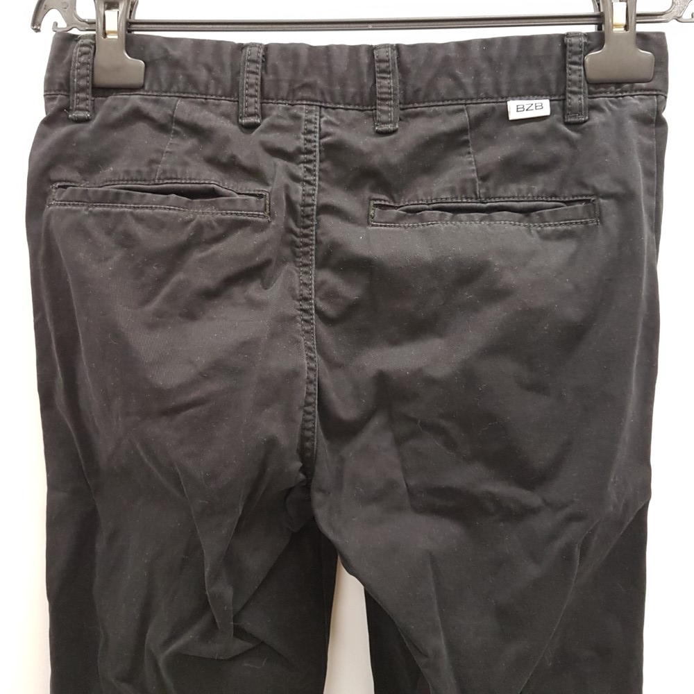 Voir photo 5 de Pantalon noir - BZB - Taille 36 L Pantalon noir - BZB - Taille 36 L Bon état - Vue 5 -