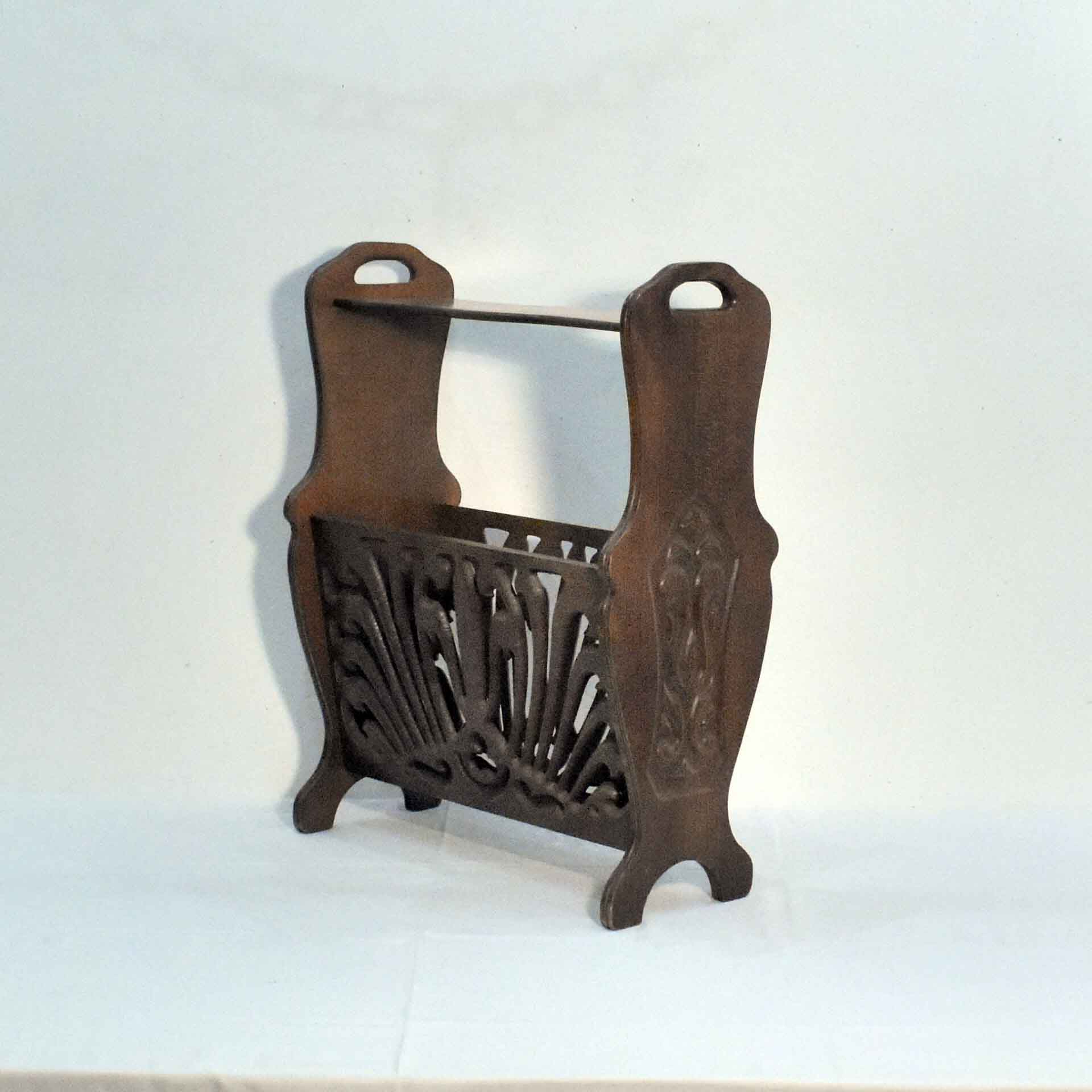 Porte-Revues Polyvalent - Bois Sculpté Teinté & Ajouré Bon état - Vue 3 - 