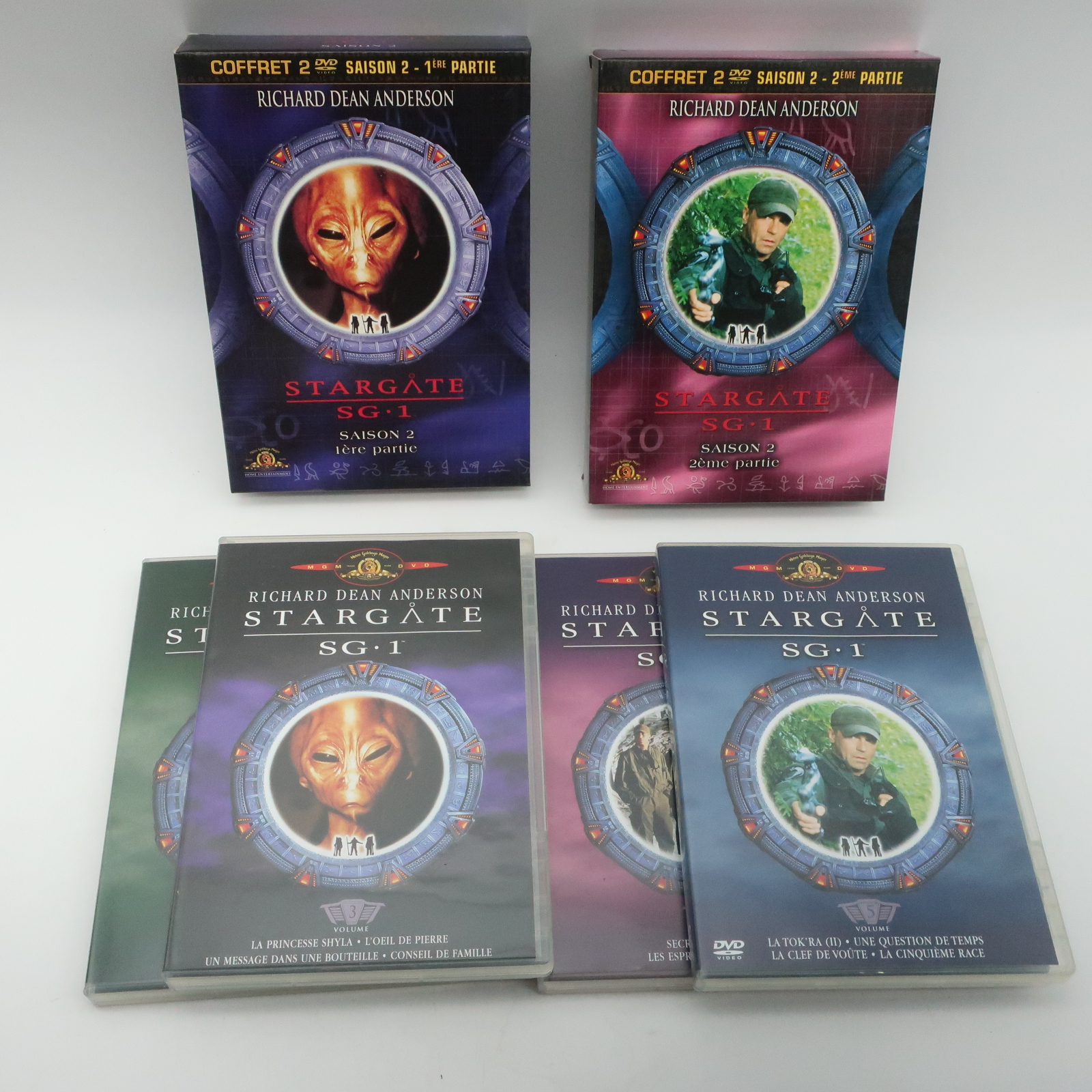 Ensemble de 28 DVD " Stargate SG-1 " MGM Très bon état - Vue 7 - 