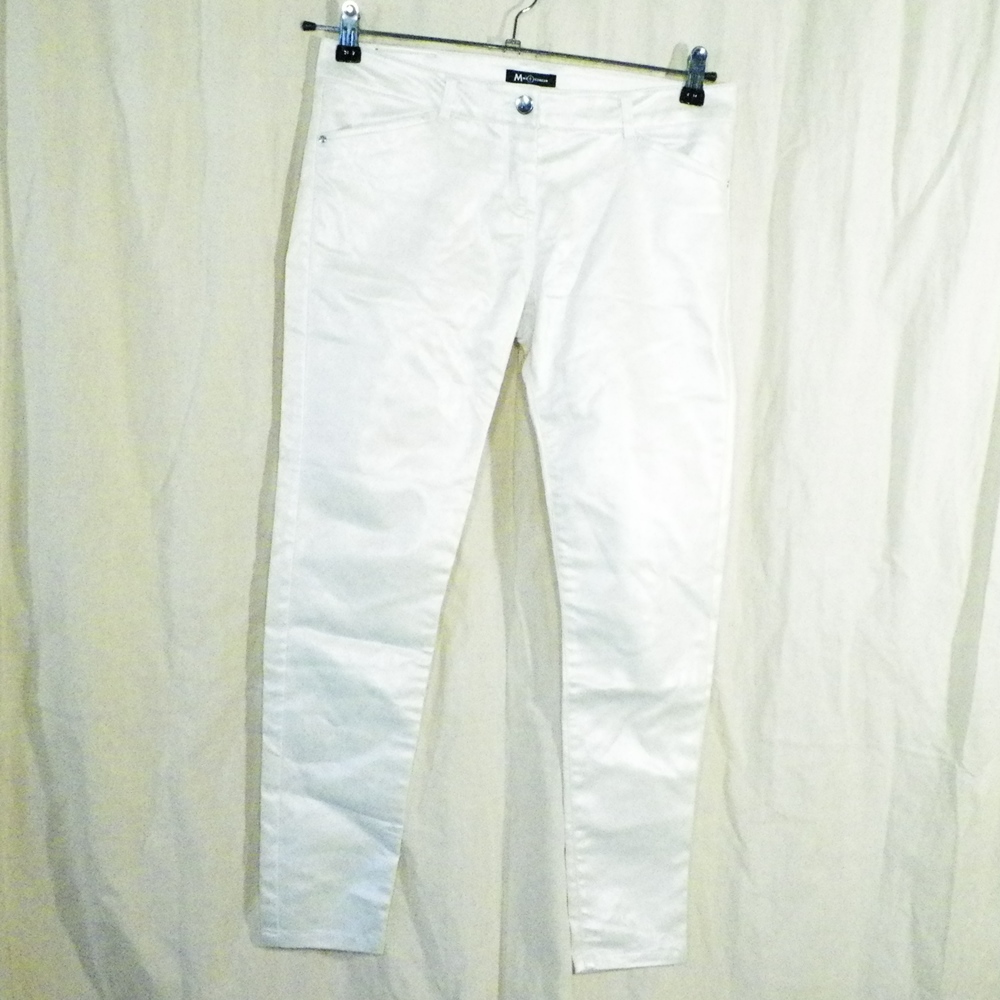 Pantalon Femme Blanc MOSQUITOS Taille Estimée 38. Bon état -  reconditionné disponible sur Label Emmaüs