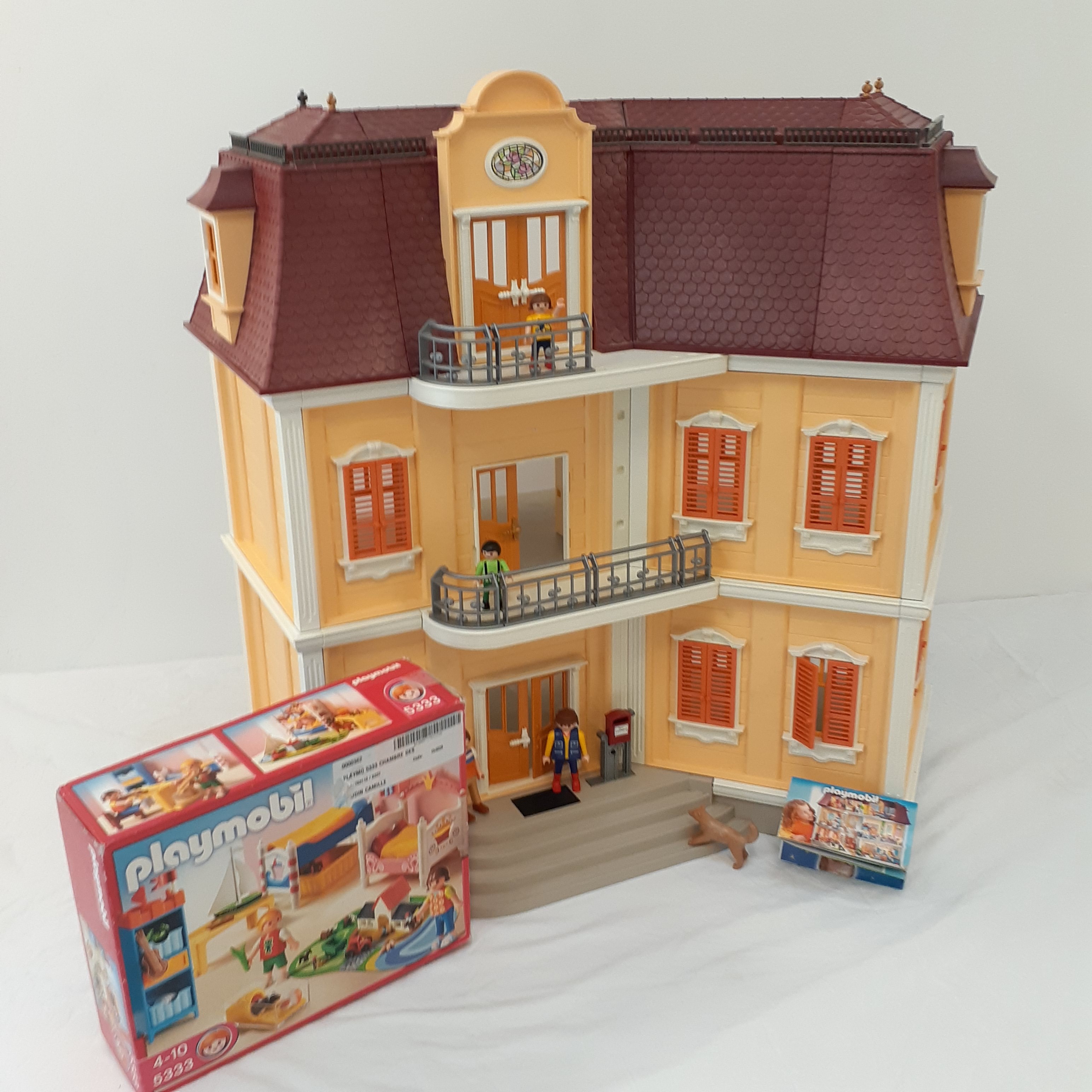 Playmobil 5302 et 5333 - Maison de ville et Chambre des enfants avec lits décorés Bon état - Vue 11 - 