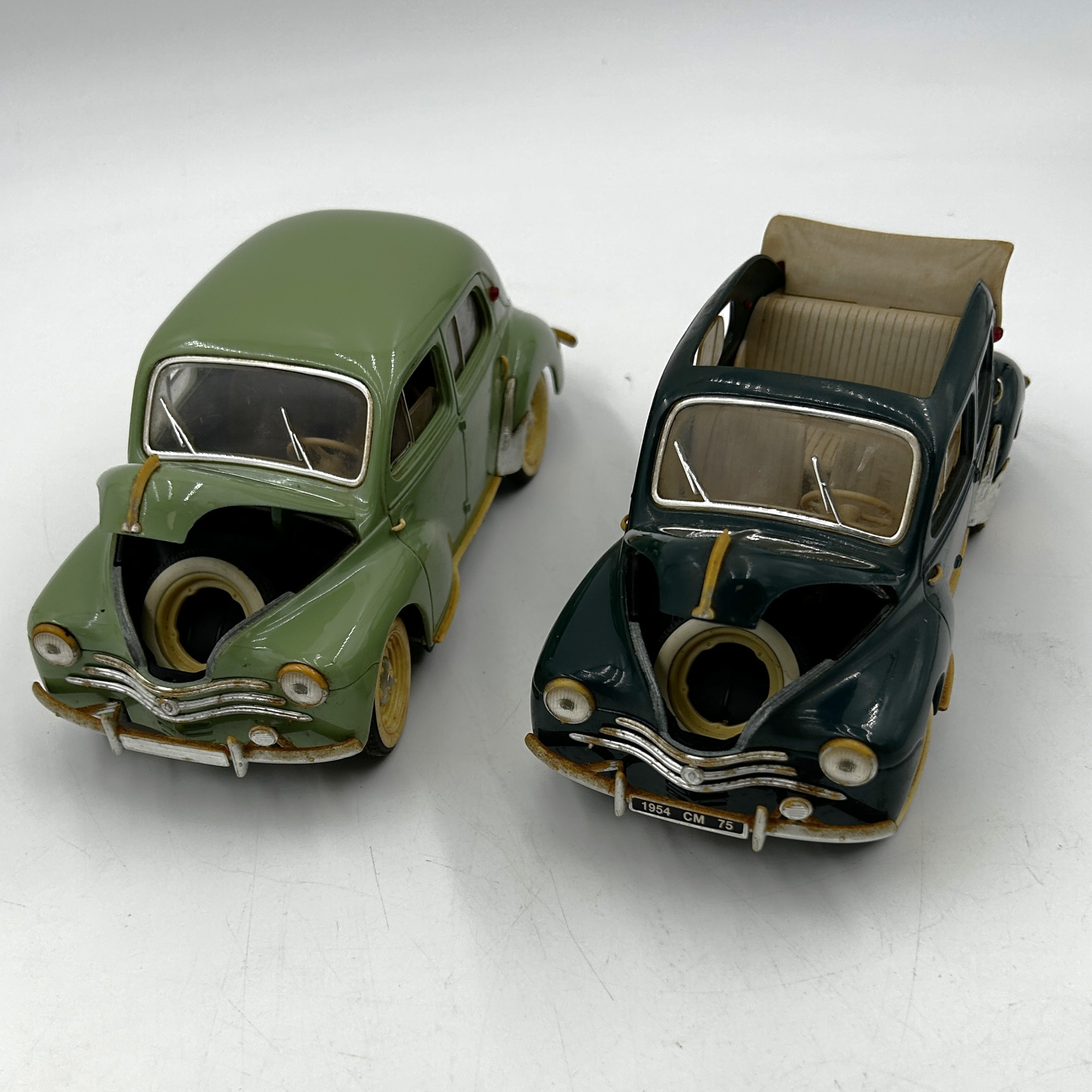 Lot 2 Renault 4CV Solido 1/17 Bon état - Vue 11 - 