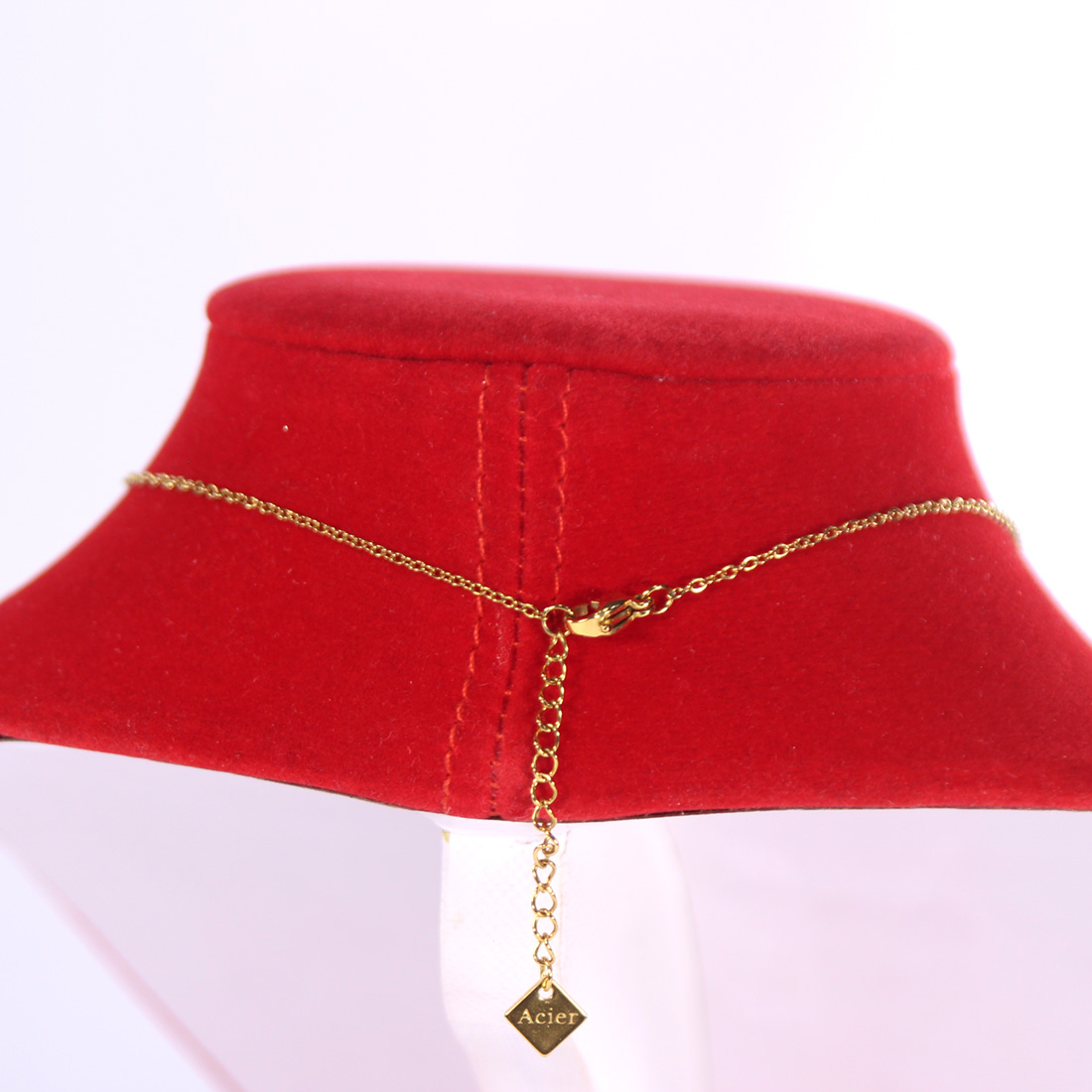 Collier fin acier Bon état - Vue 3 - 