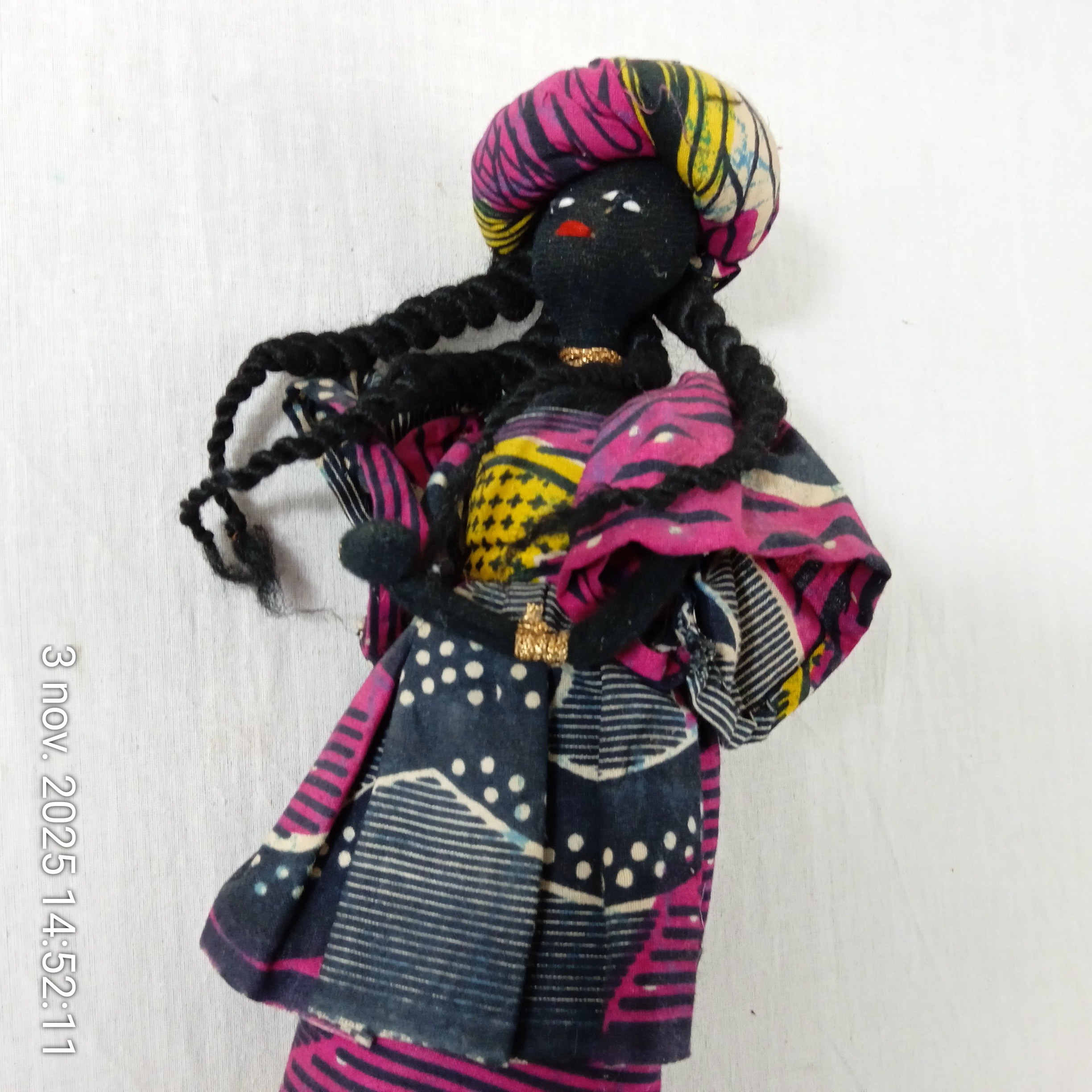 Ancienne poupée noire africaine en celluloïd,af1604 - Collection