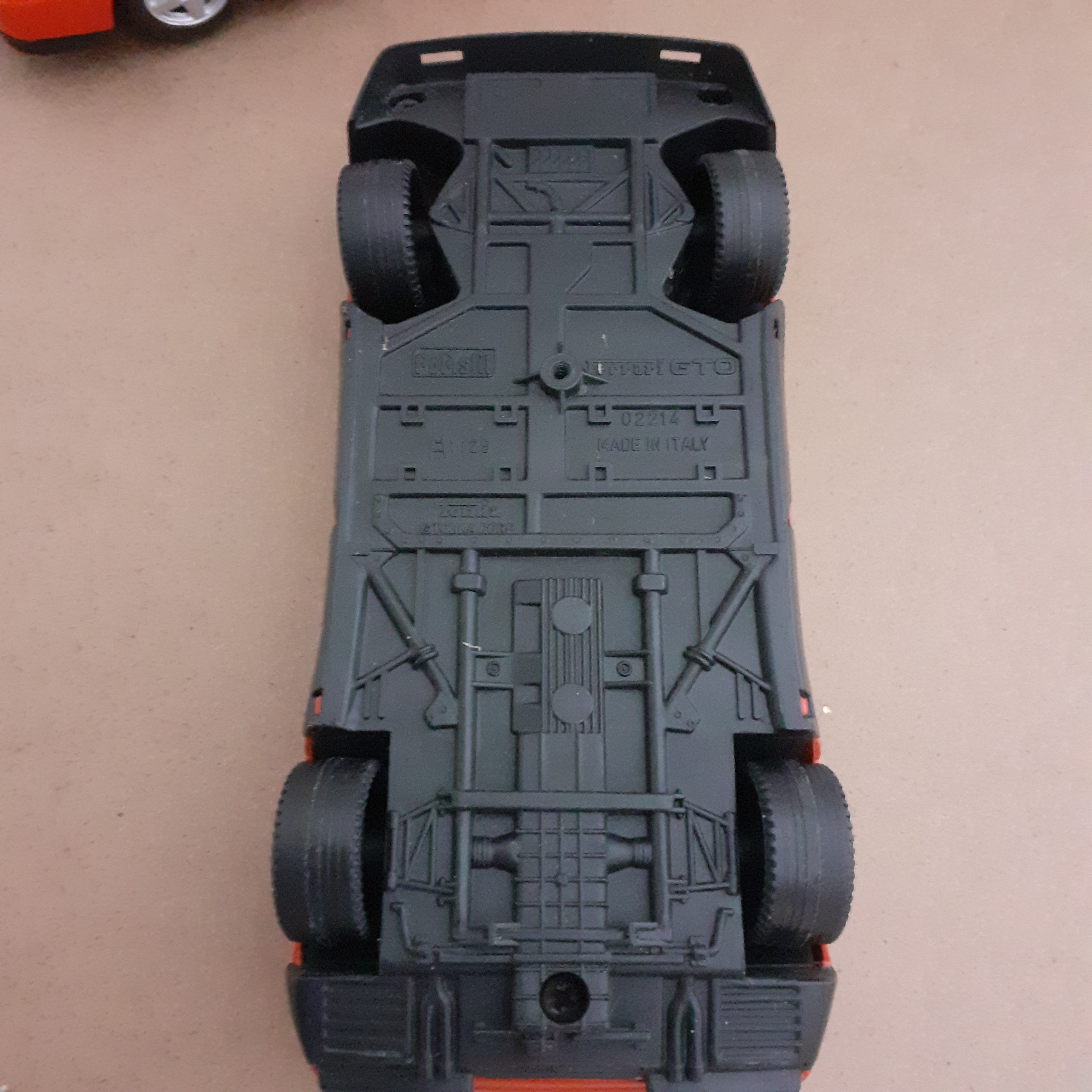 Lot de 2 voitures miniatures (1/24) FERRARI Bon état - Vue 6 - 