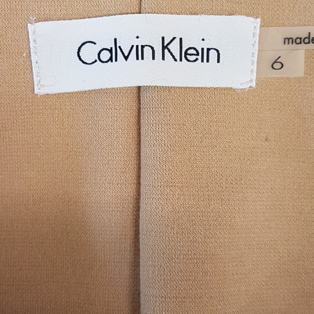 Robe beige et noire zippée - CALVIN KLEIN - Taille 38 estimée (Taille 6 indiquée) - Photo 9