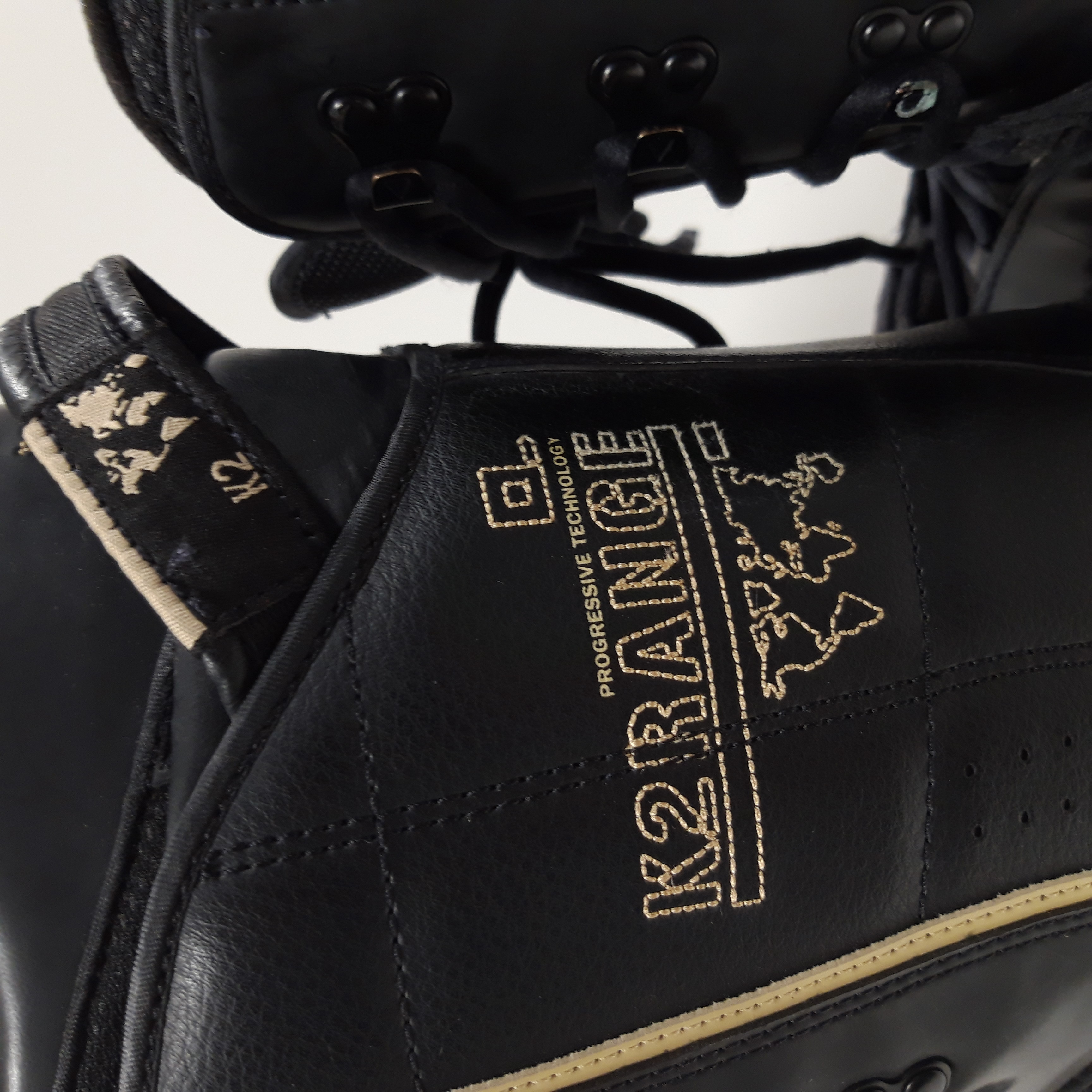Voir photo 5 de Bottes de Snowboarding K2 Range pour homme - pointure 44 Bottes de Snowboarding K2 Range pour homme - pointure 44 Bon état - Vue 5 -