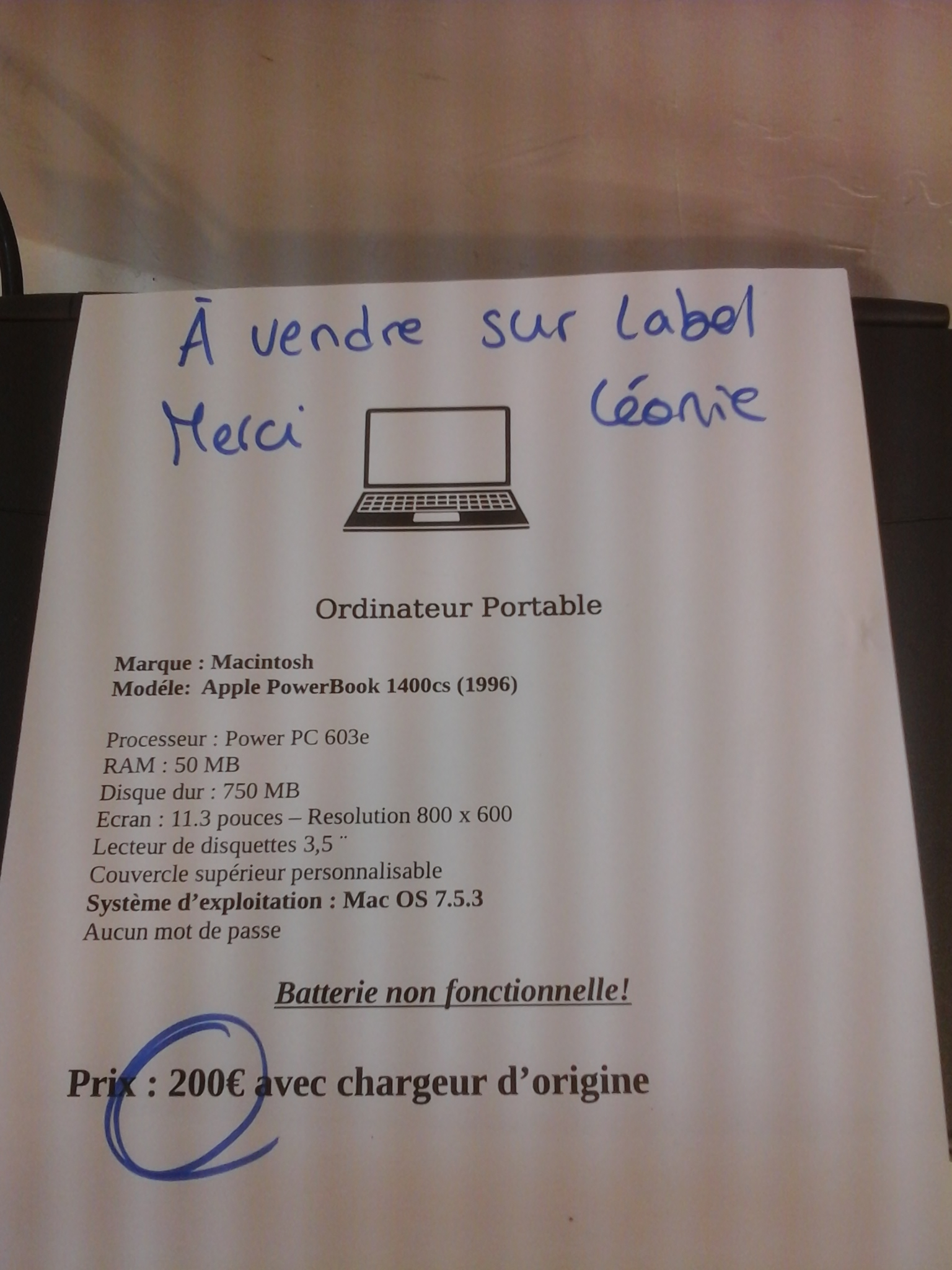Voir photo 3 de Ordinateur portable Macintoch Ordinateur portable Macintoch Bon état - Vue 3 -