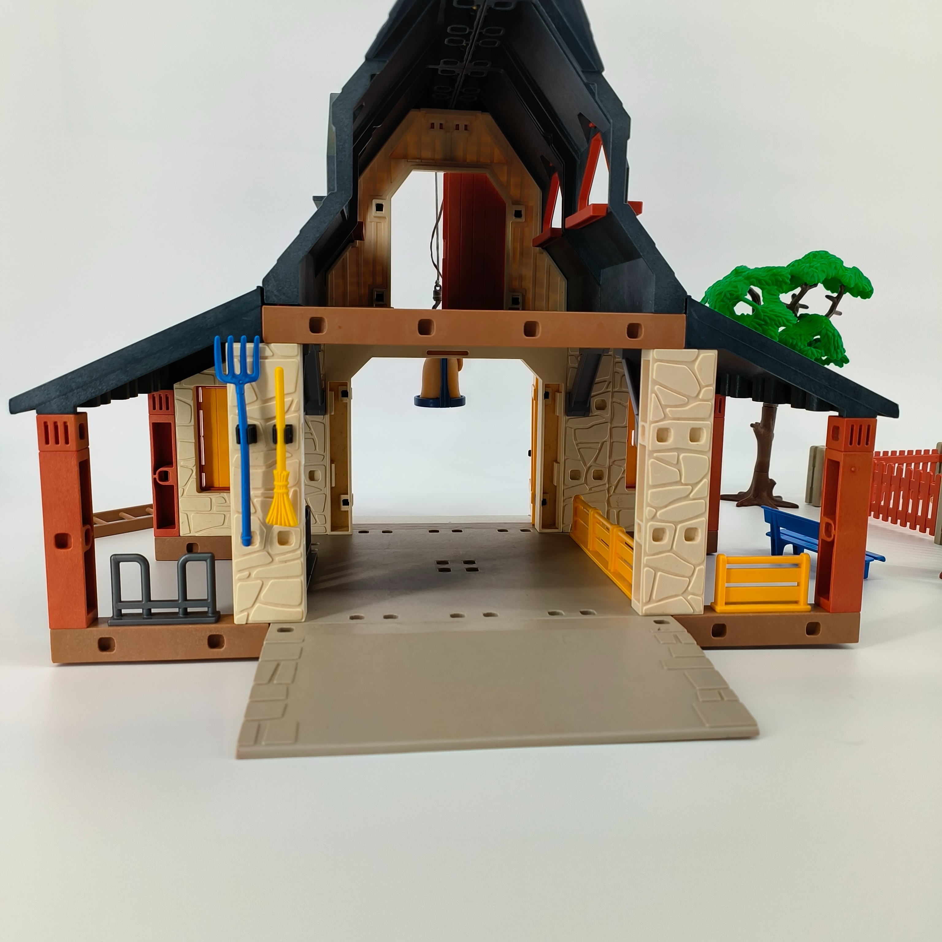 Voir photo 5 de Playmobil-la ferme Playmobil-la ferme Très bon état - Vue 5 -